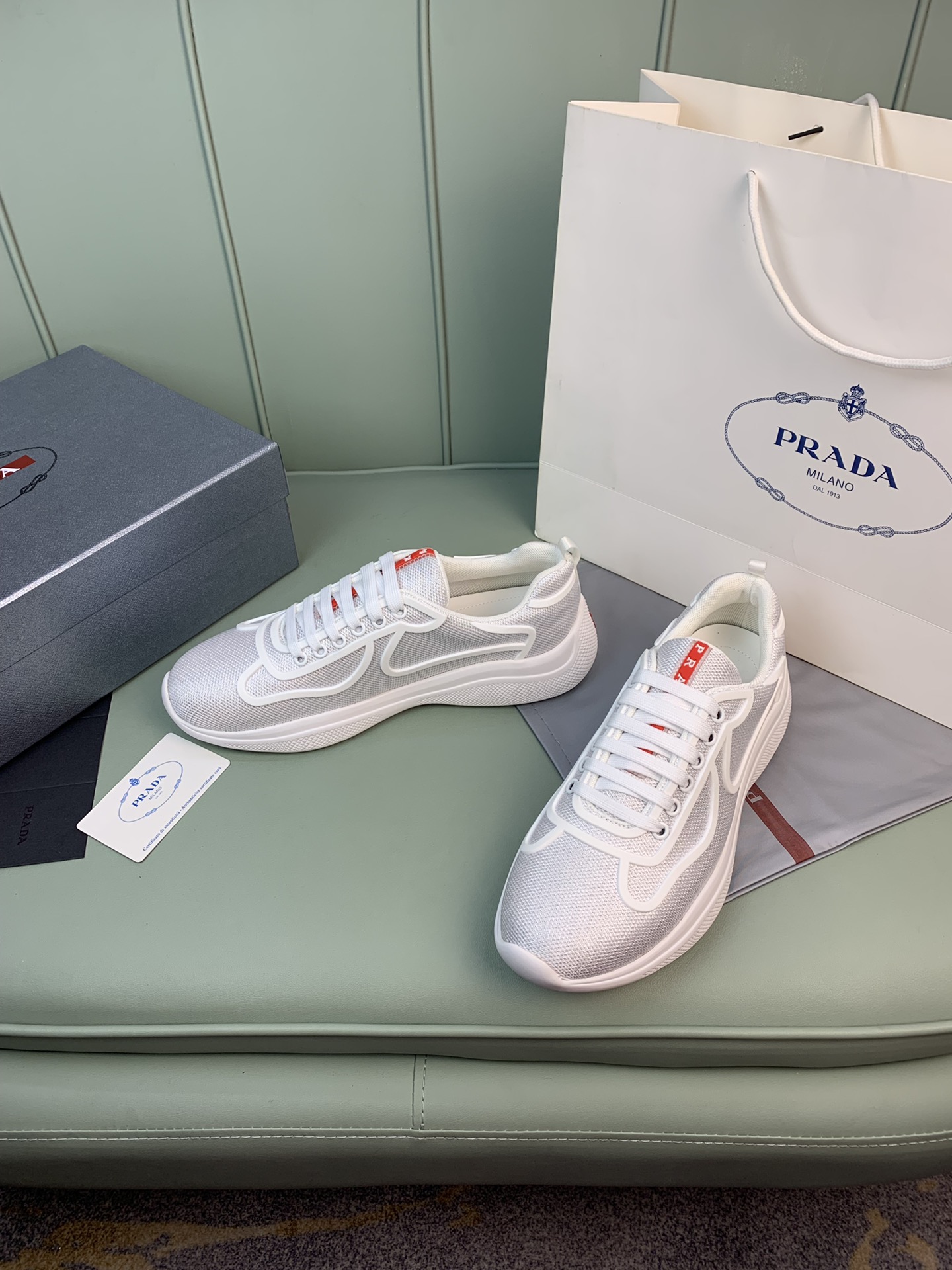 Men P*rada Top Sneaker （ ）