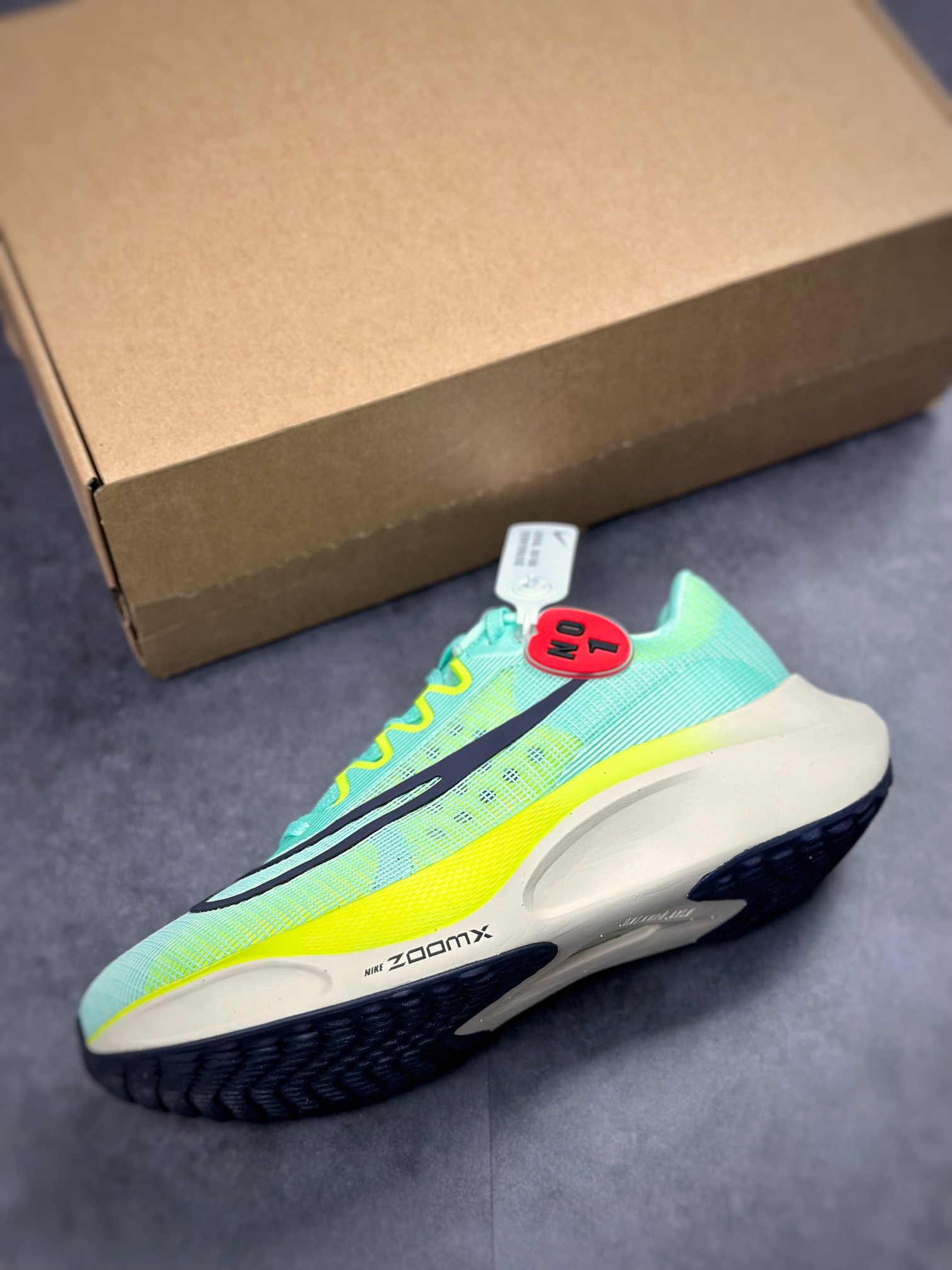 Men Nike zoom fly 5