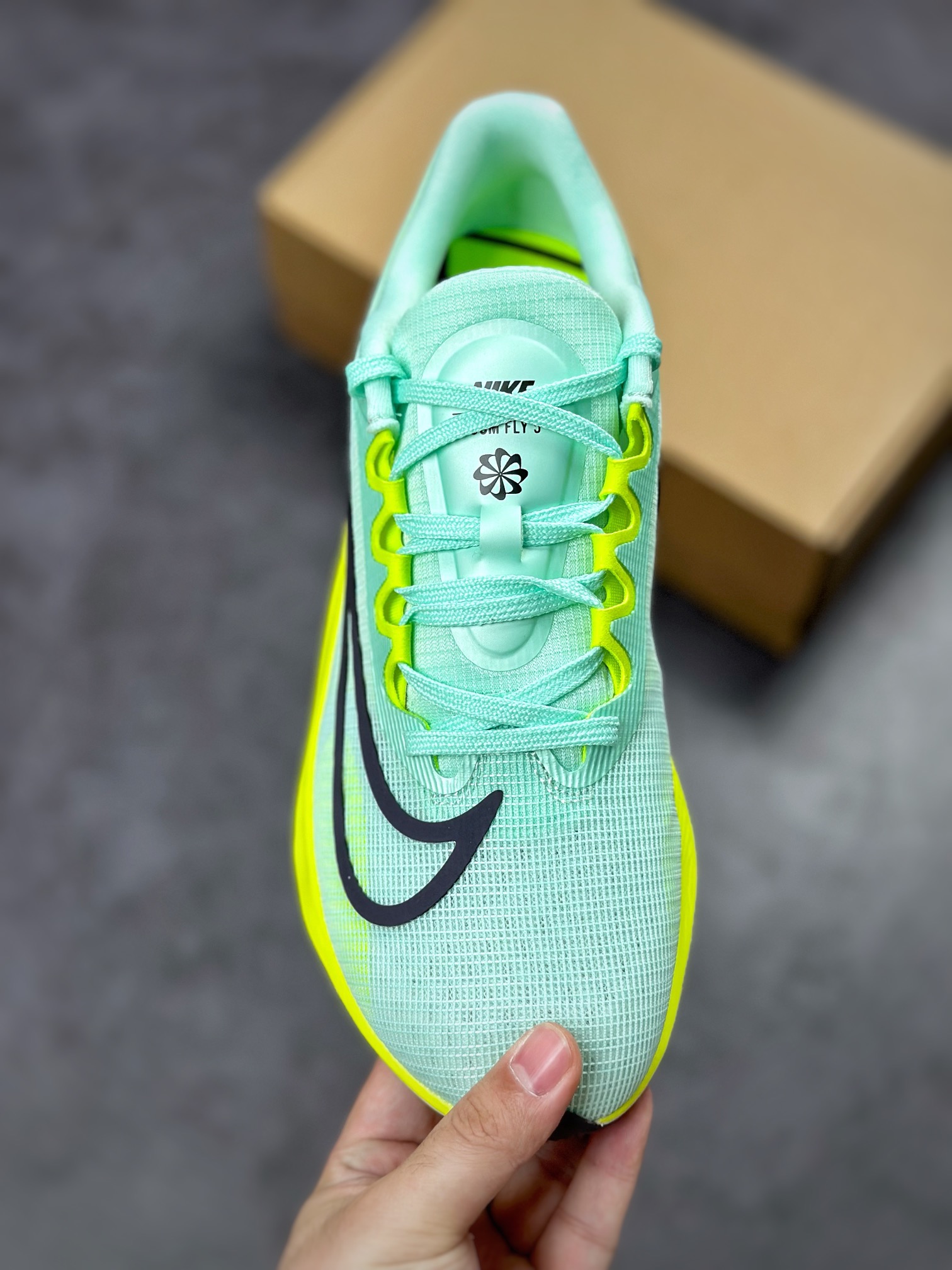 Men Nike zoom fly 5