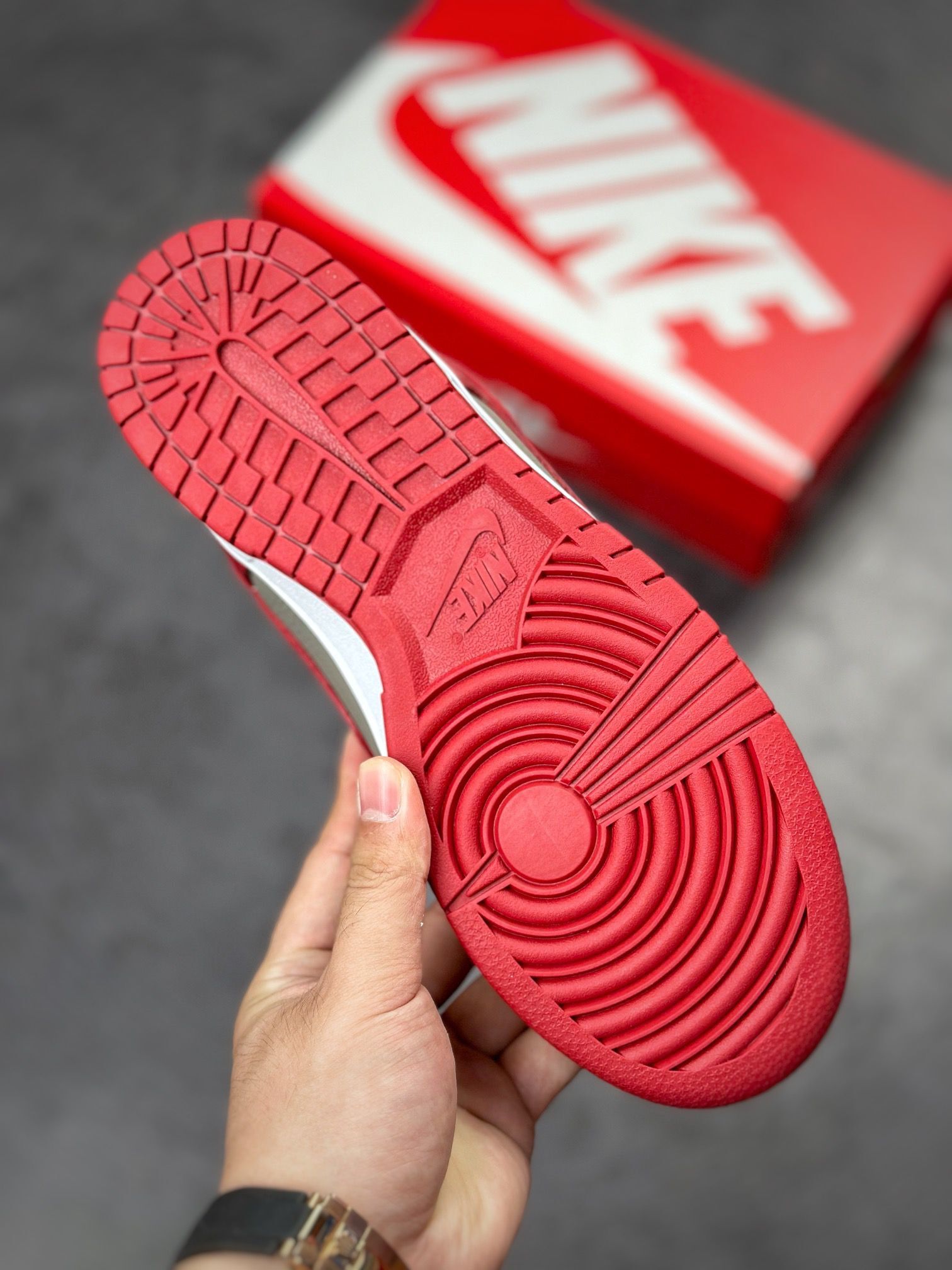 Nike SB Dunk High univ