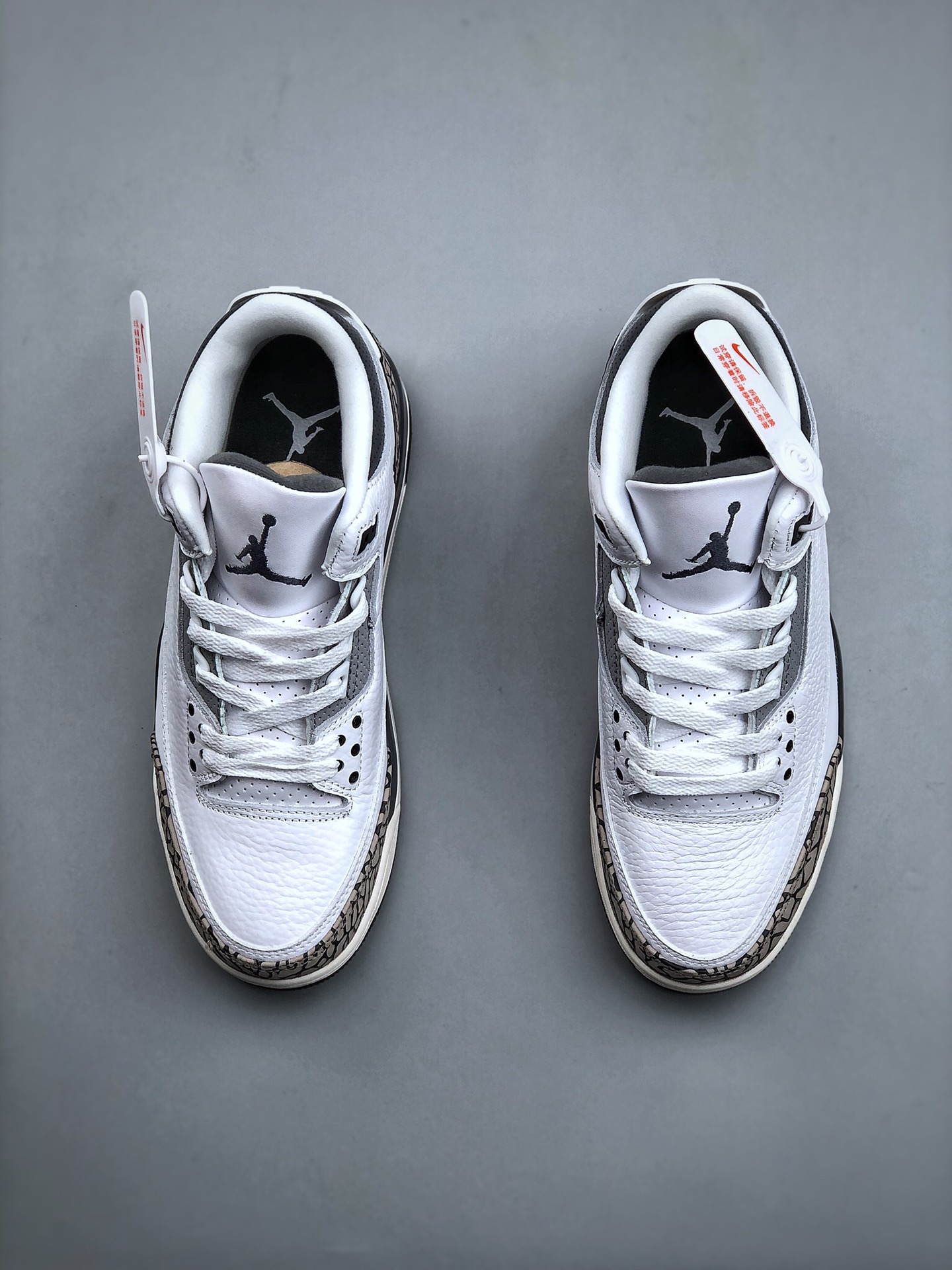 NIKE Air Jordan 3