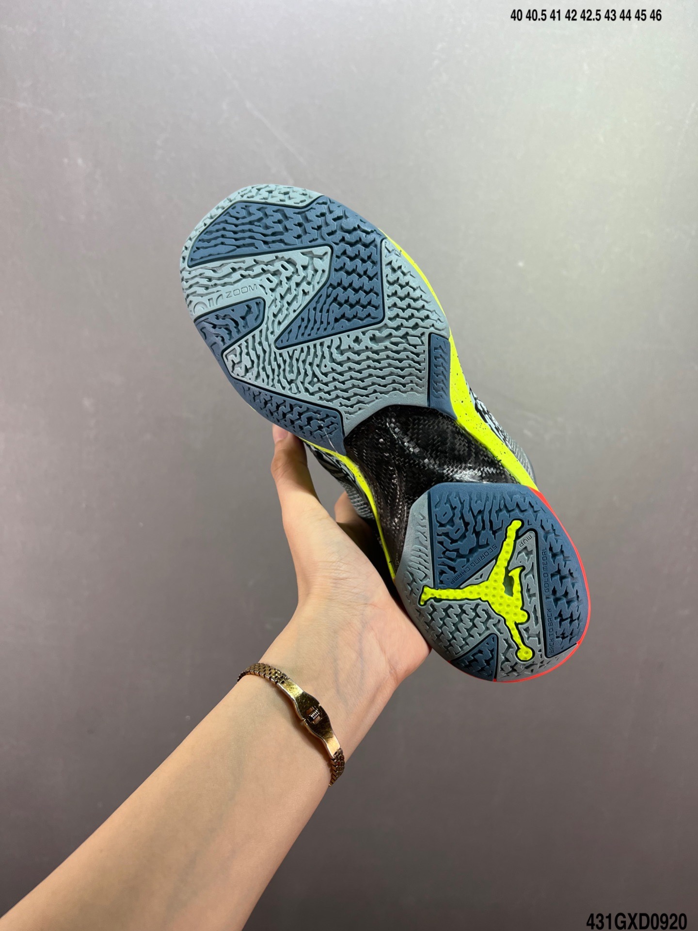 Nike Air Jordan 37