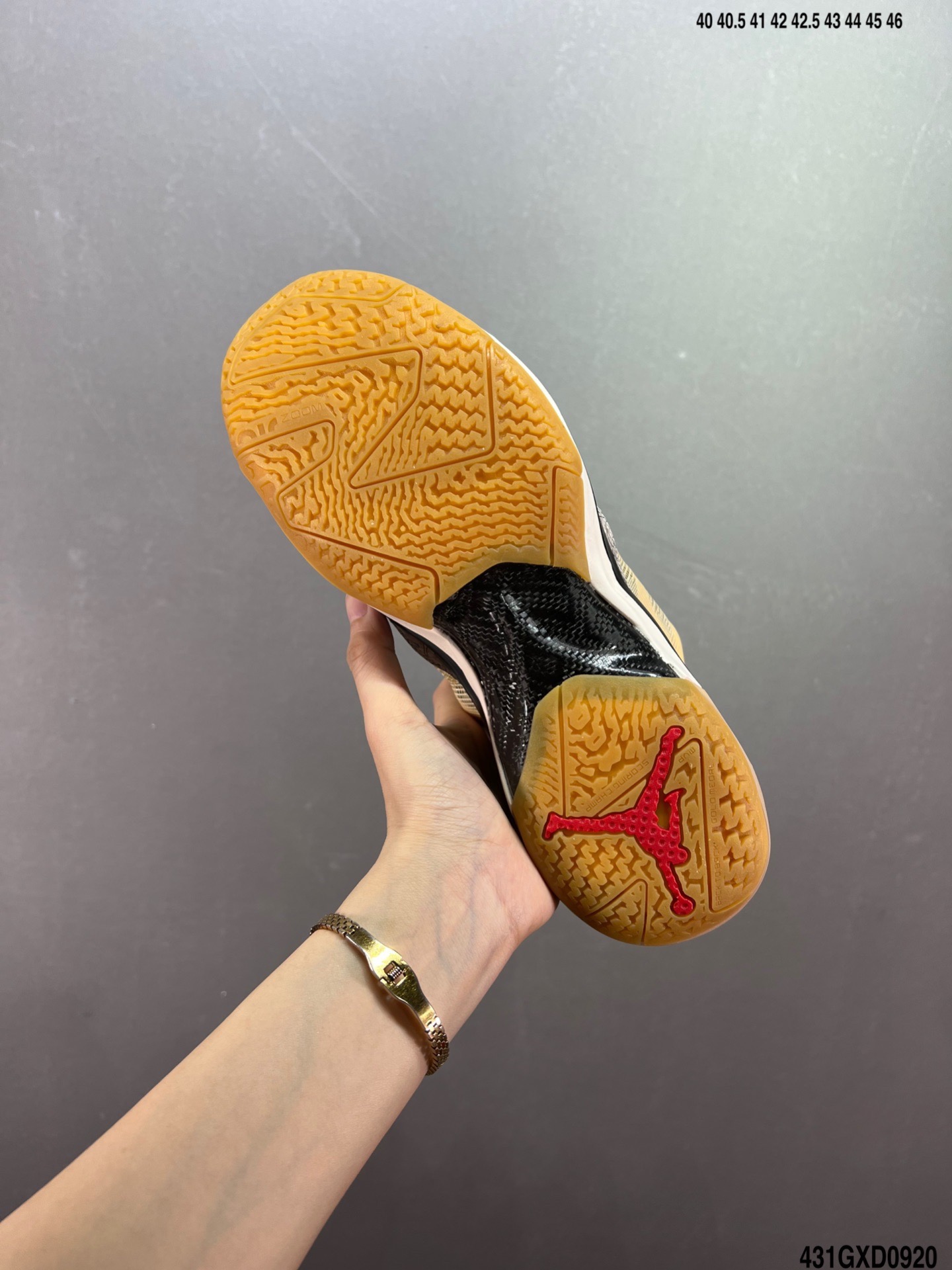 Nike Air Jordan 37
