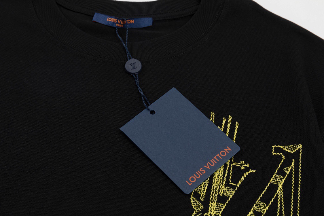 Men Women T-shirt Top Quality 2023