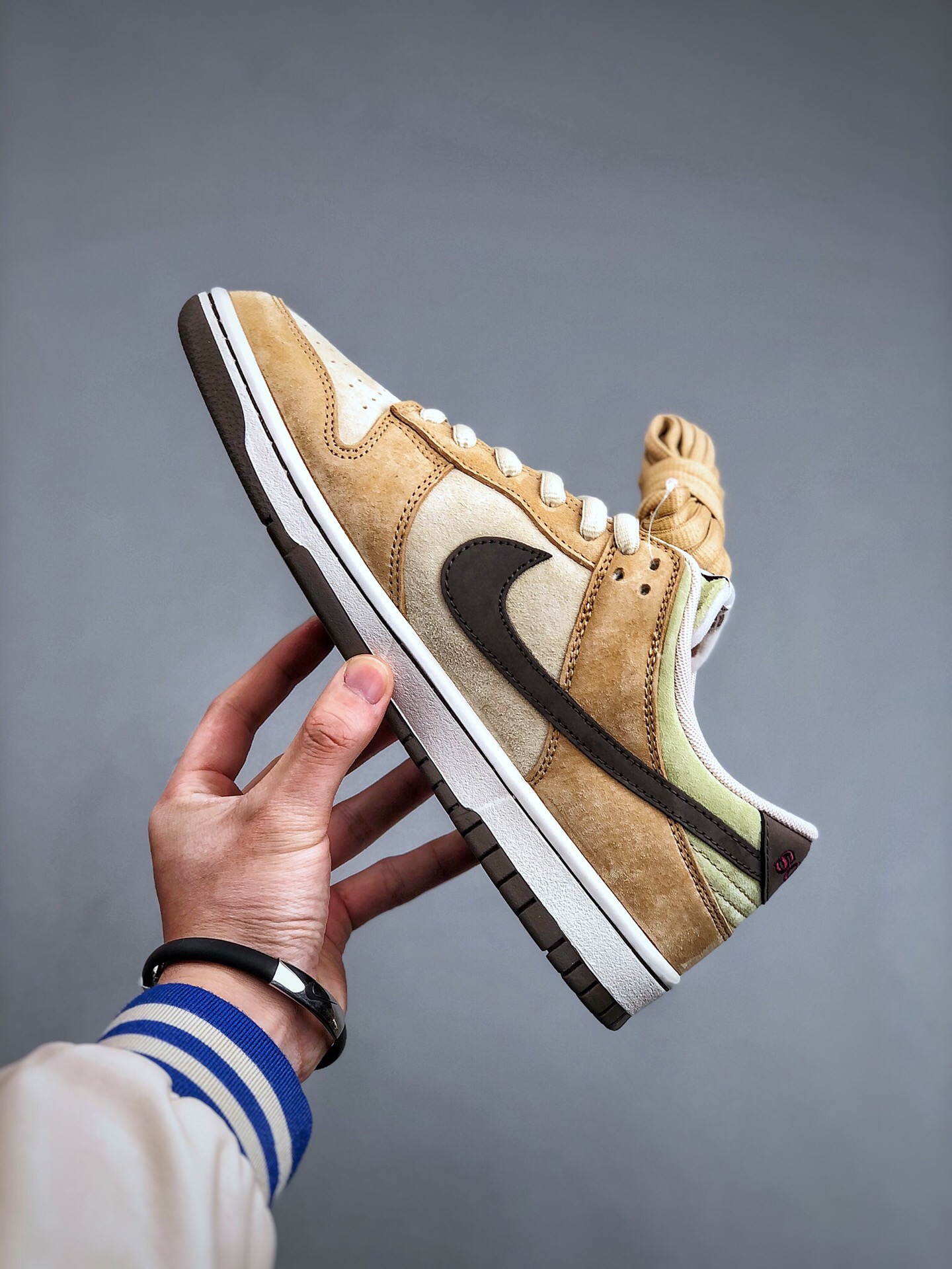 Nike SB Dunk Low