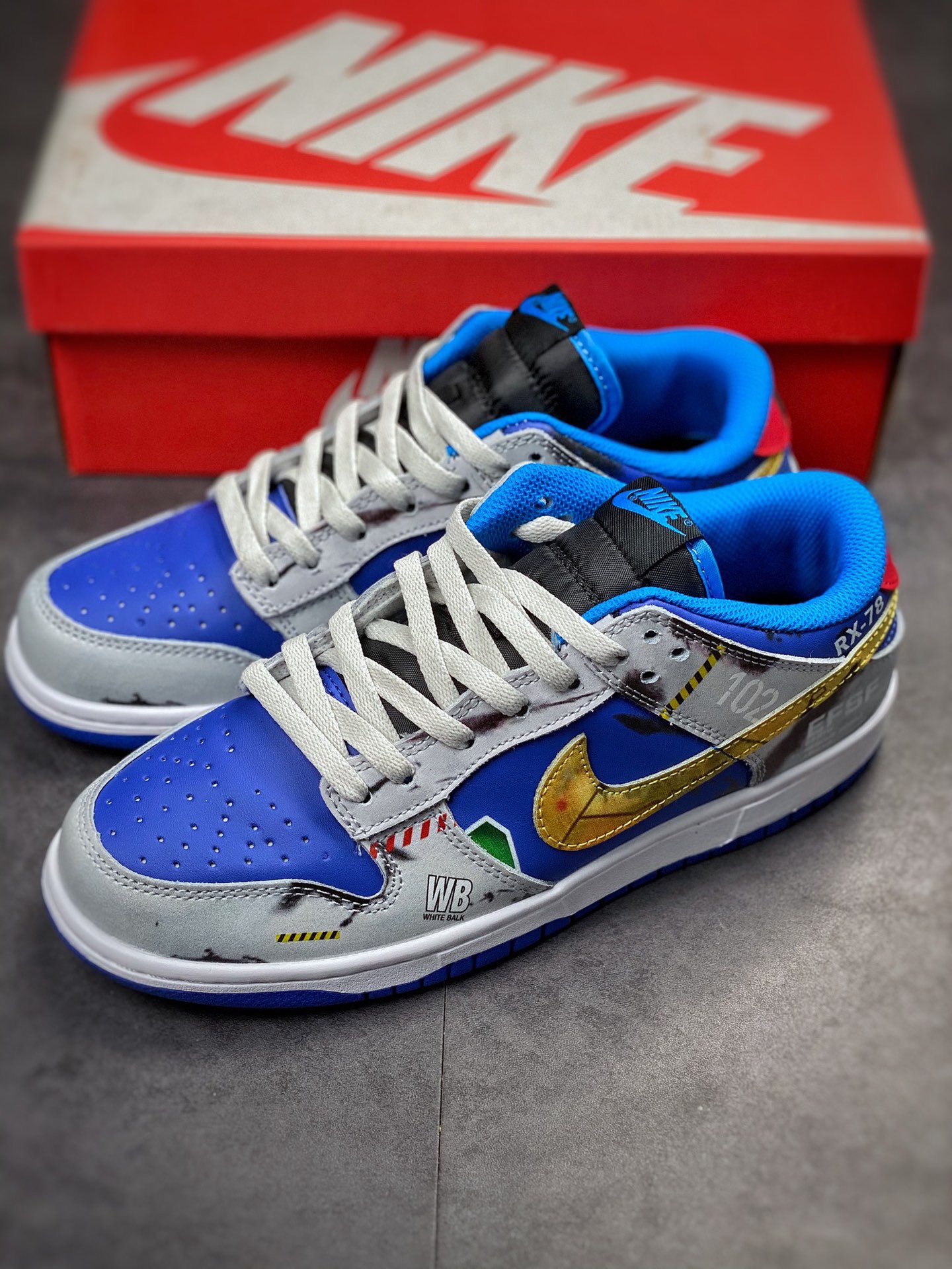 Nike SB Dunk Low