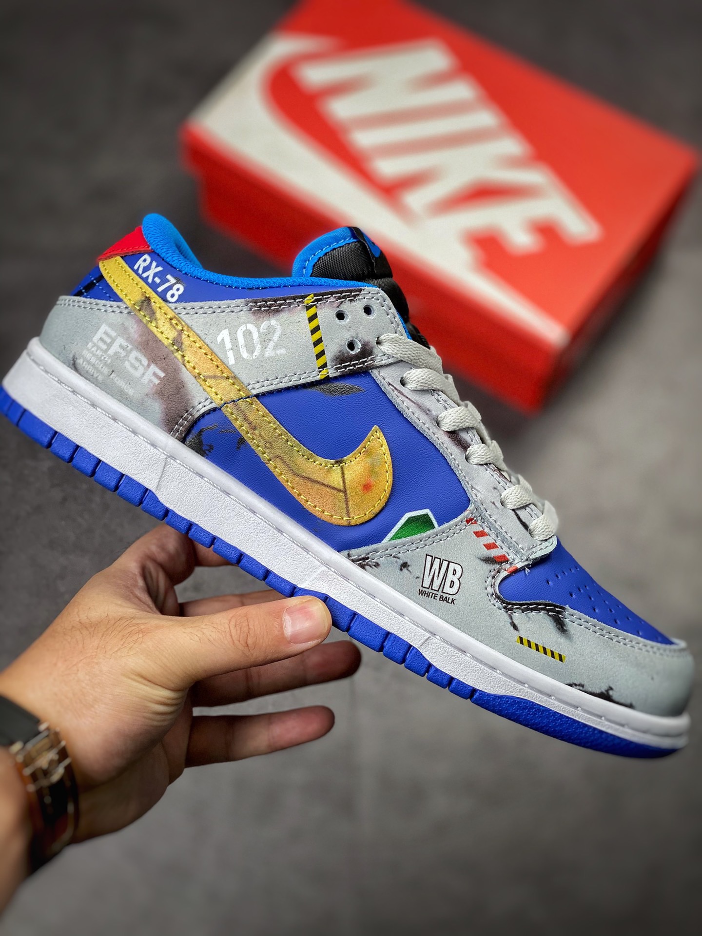 Nike SB Dunk Low