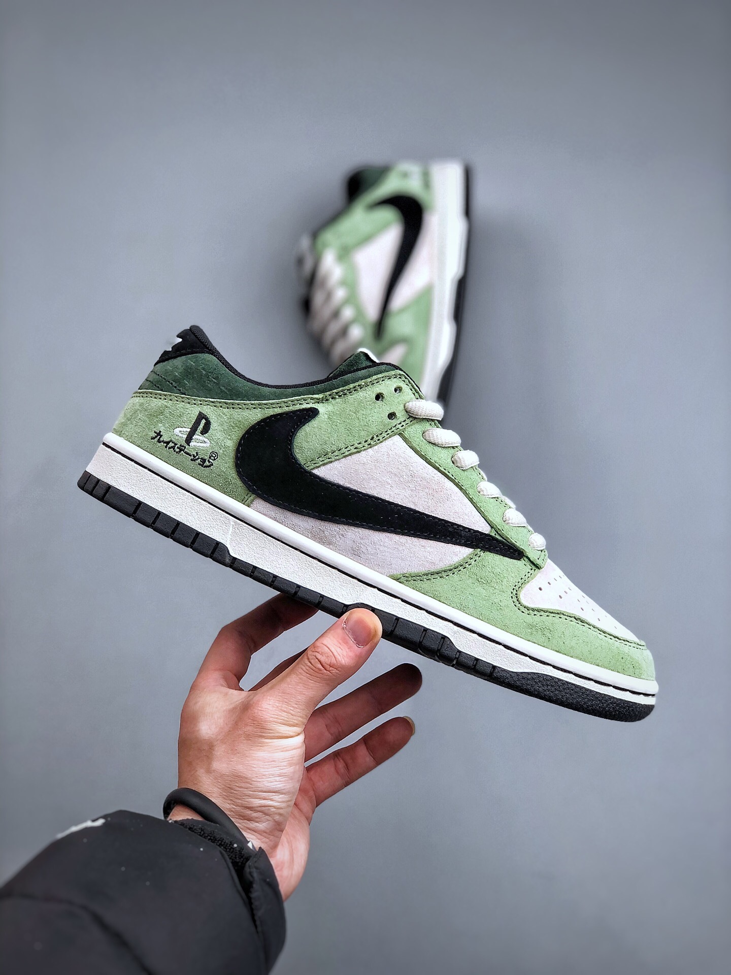 Nike SB Dunk Low