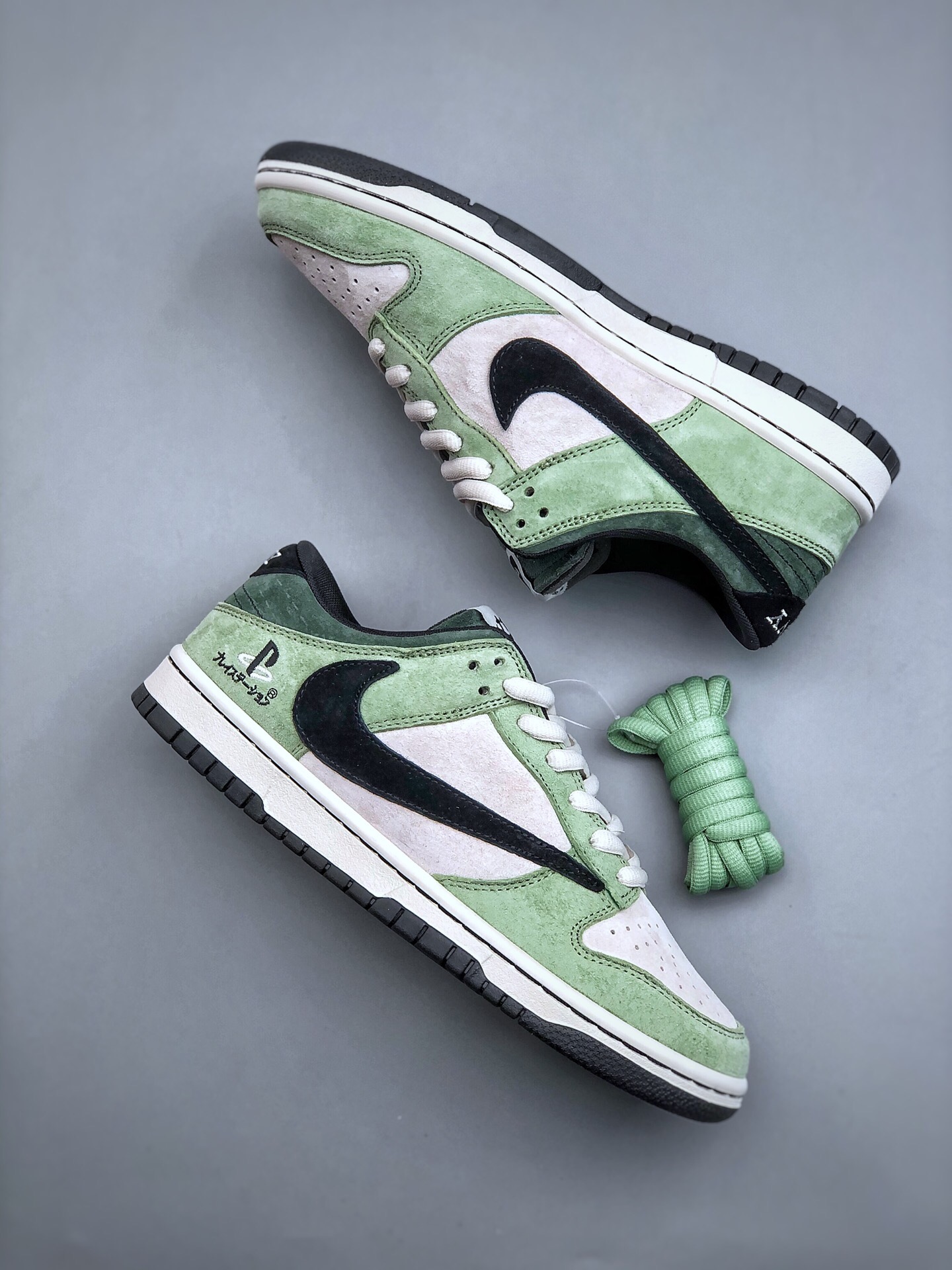 Nike SB Dunk Low