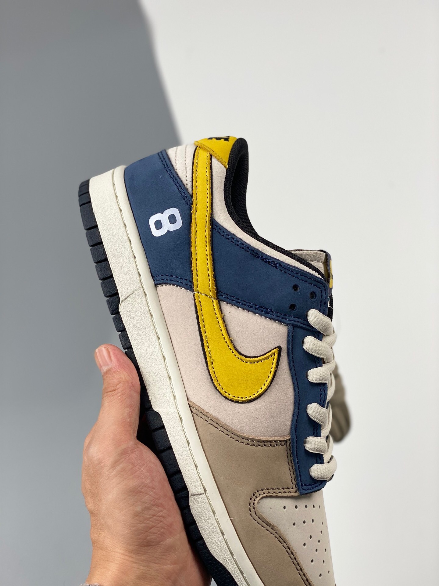 Nike SB Dunk Low