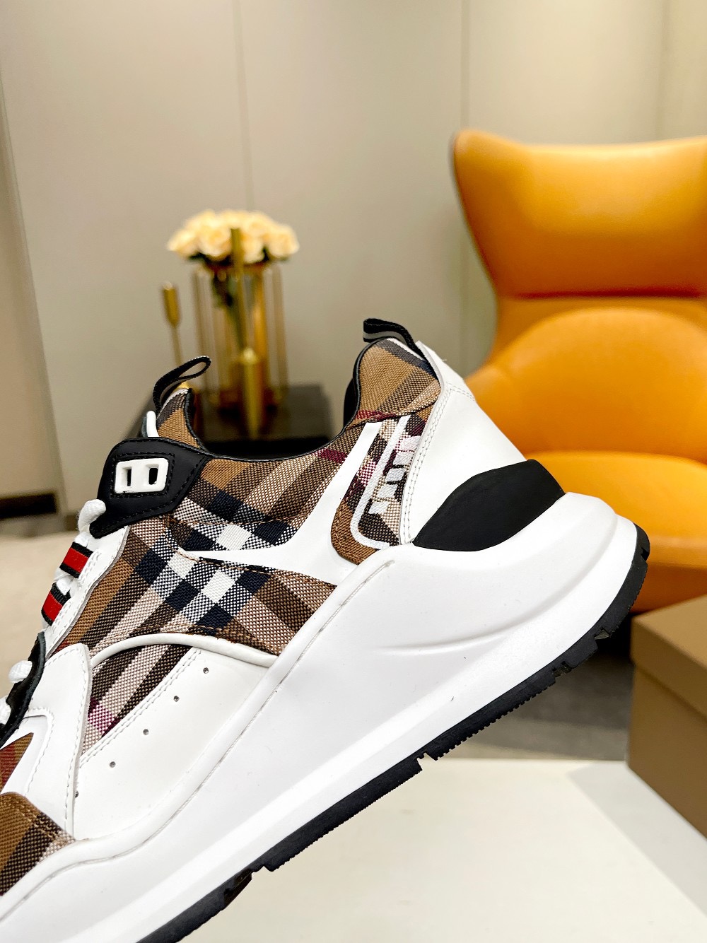 Men B*rberry Sneaker ()