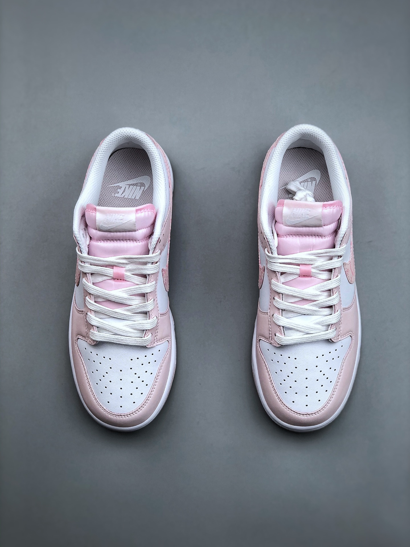 Nike SB Dunk Low