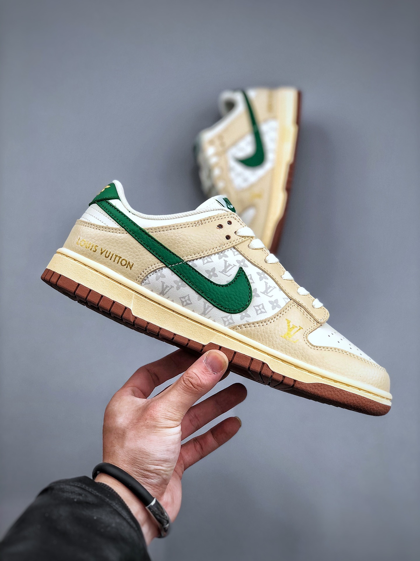 Nike SB Dunk Low