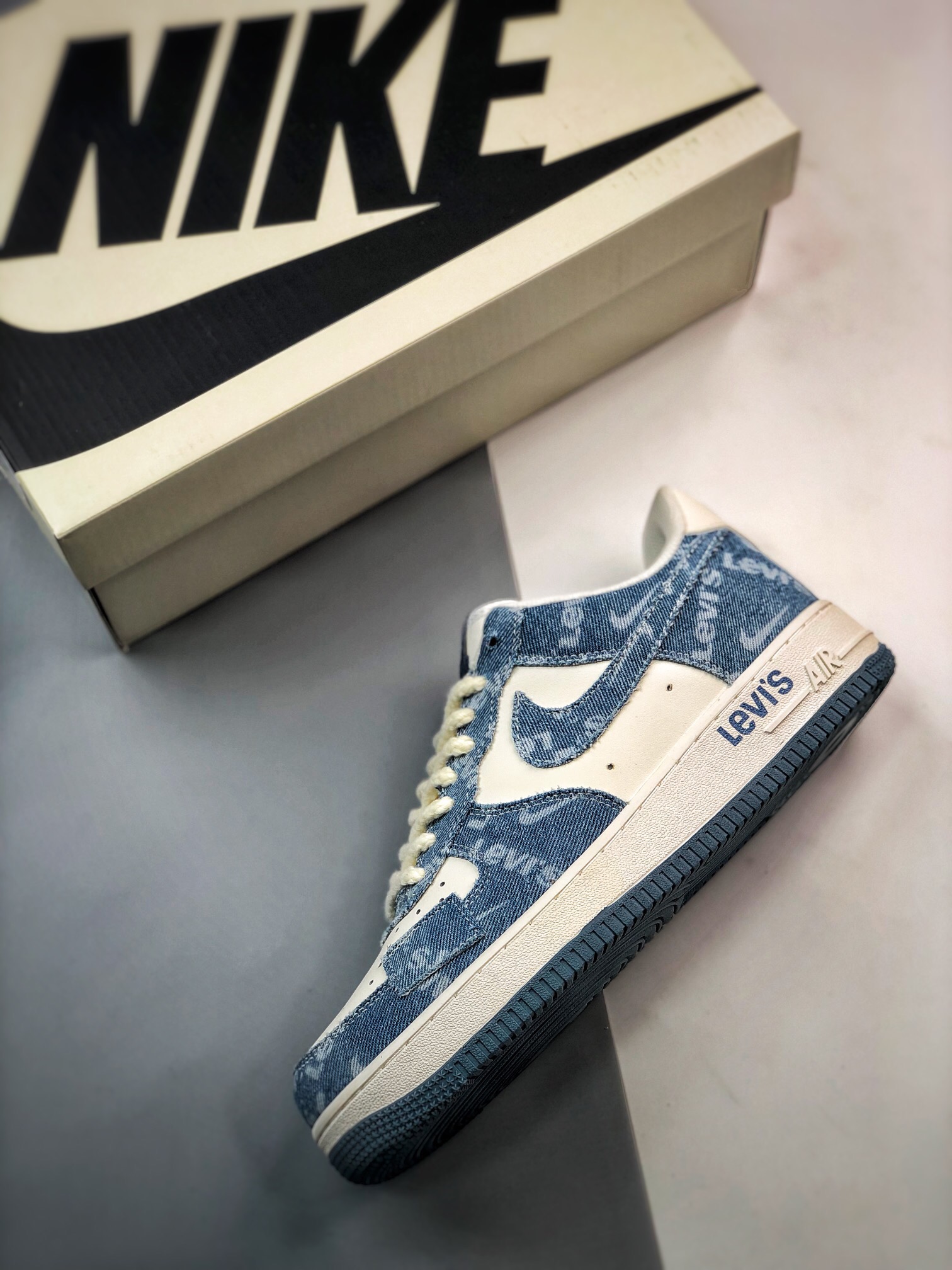 Nike Air Force 107