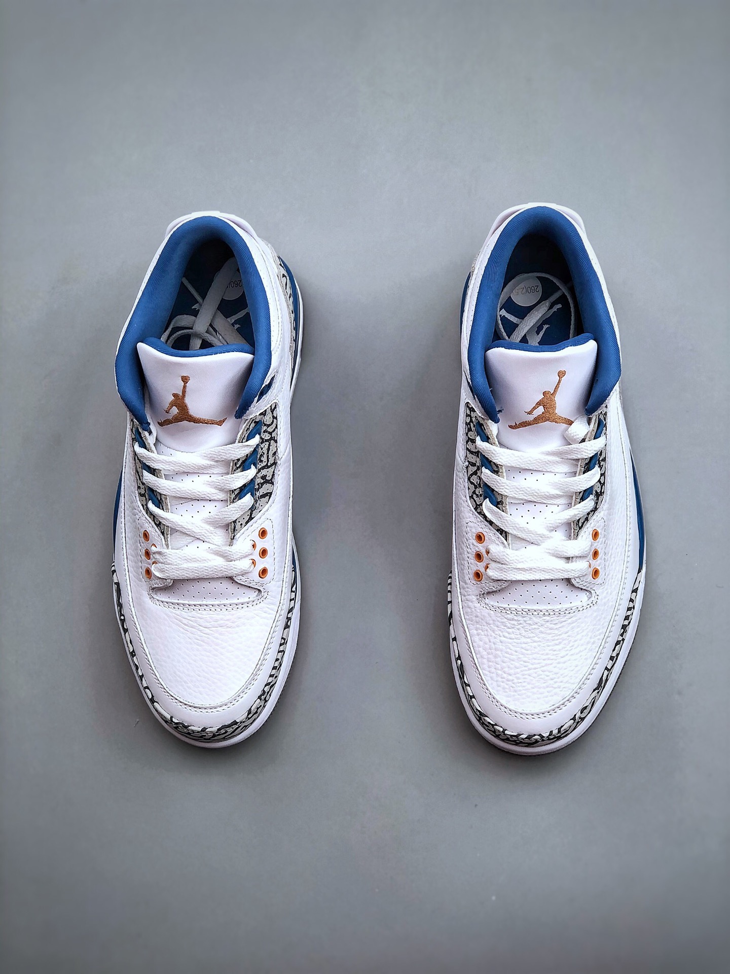 NIKE Air Jordan 3