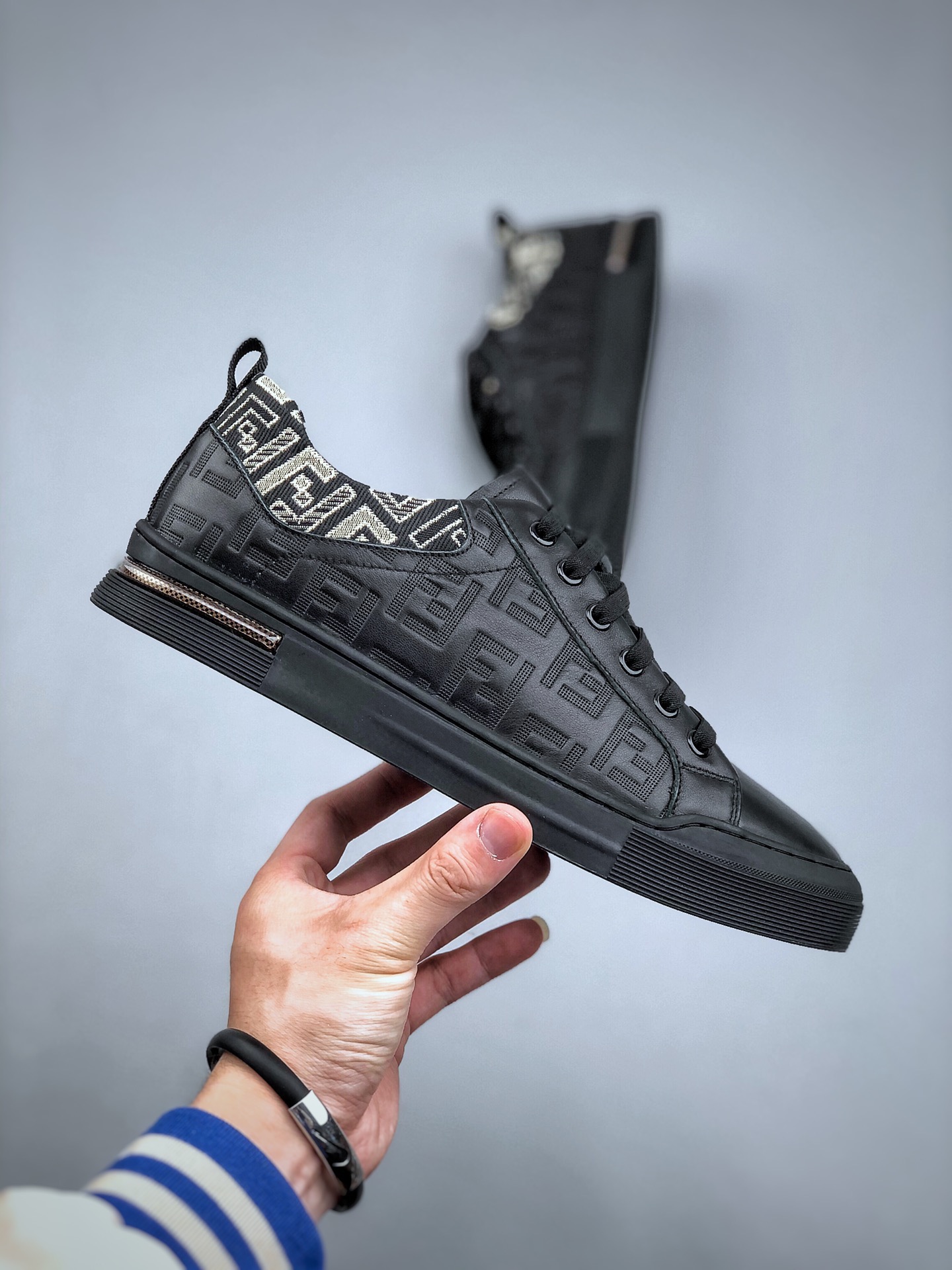 Men F*endi Top Sneaker ( )