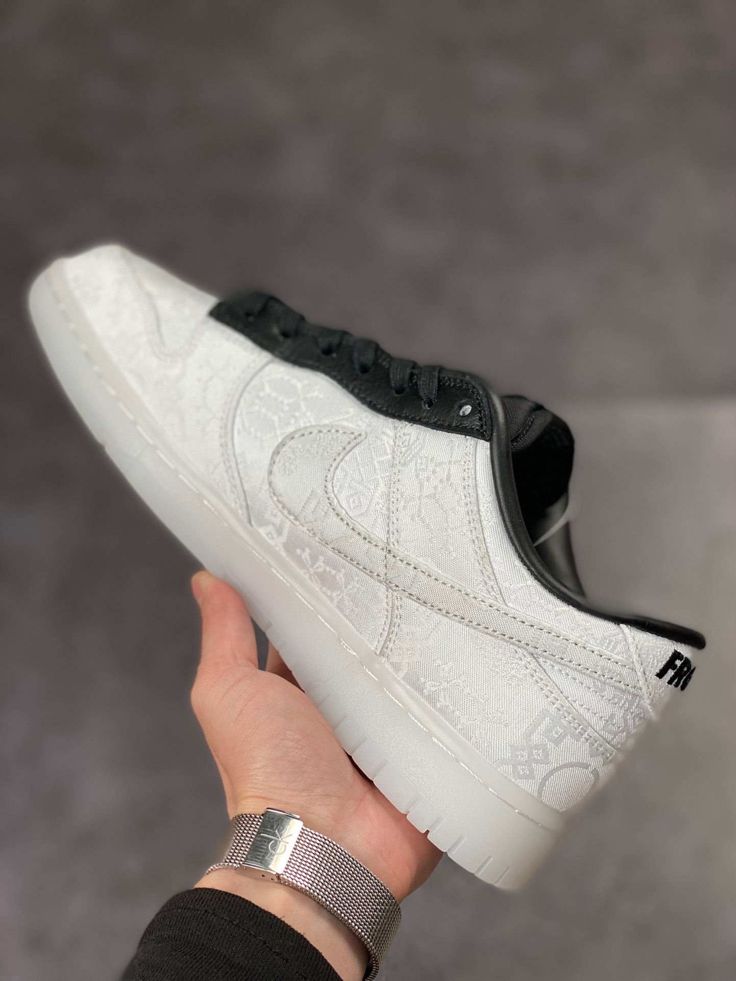 Nike SB Dunk Low