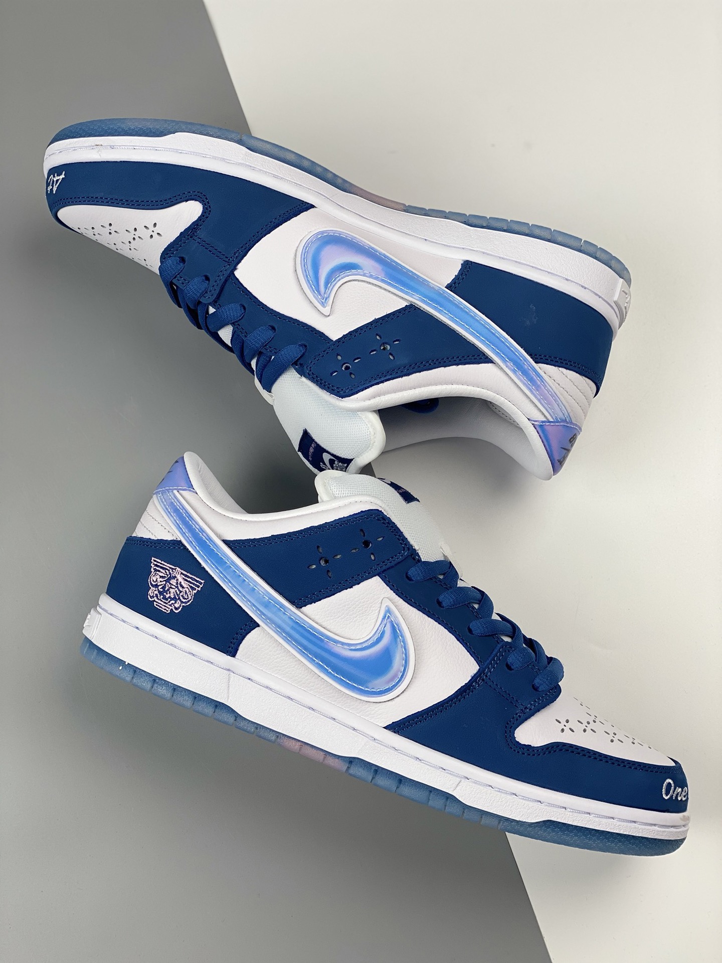 Nike SB Dunk Low