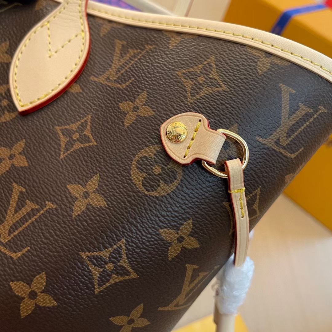 L*ouis V*uitton M46468 Top Bag
