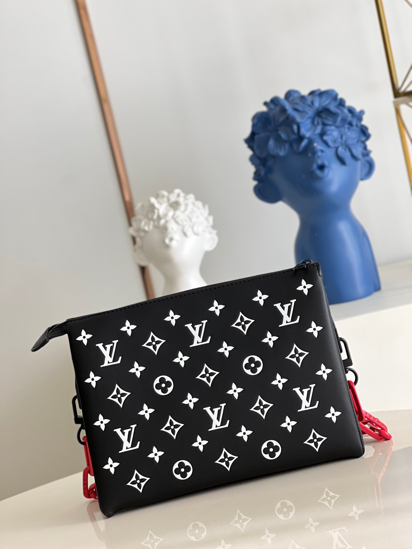 L*ouis V*uitton Top Bag
