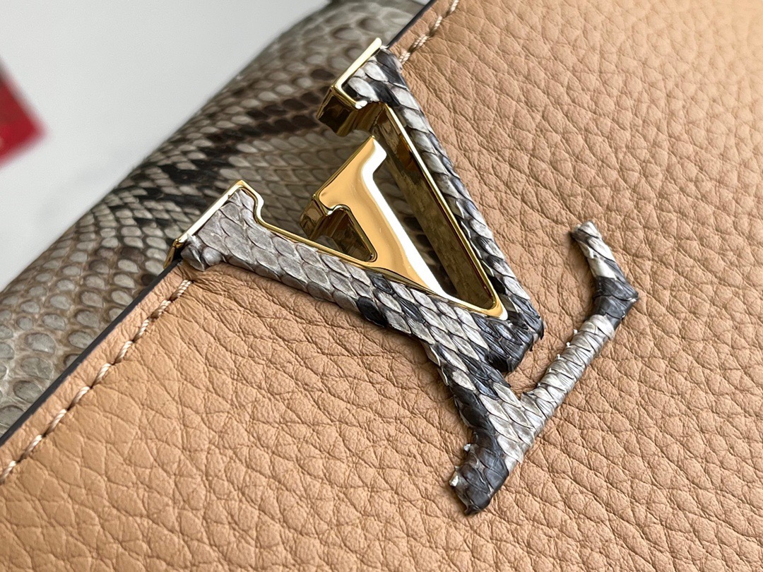 L*ouis V*uitton Top Bag