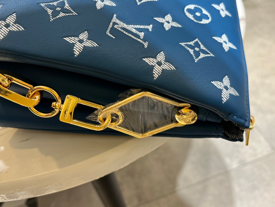 L*ouis V*uitton Top Bag