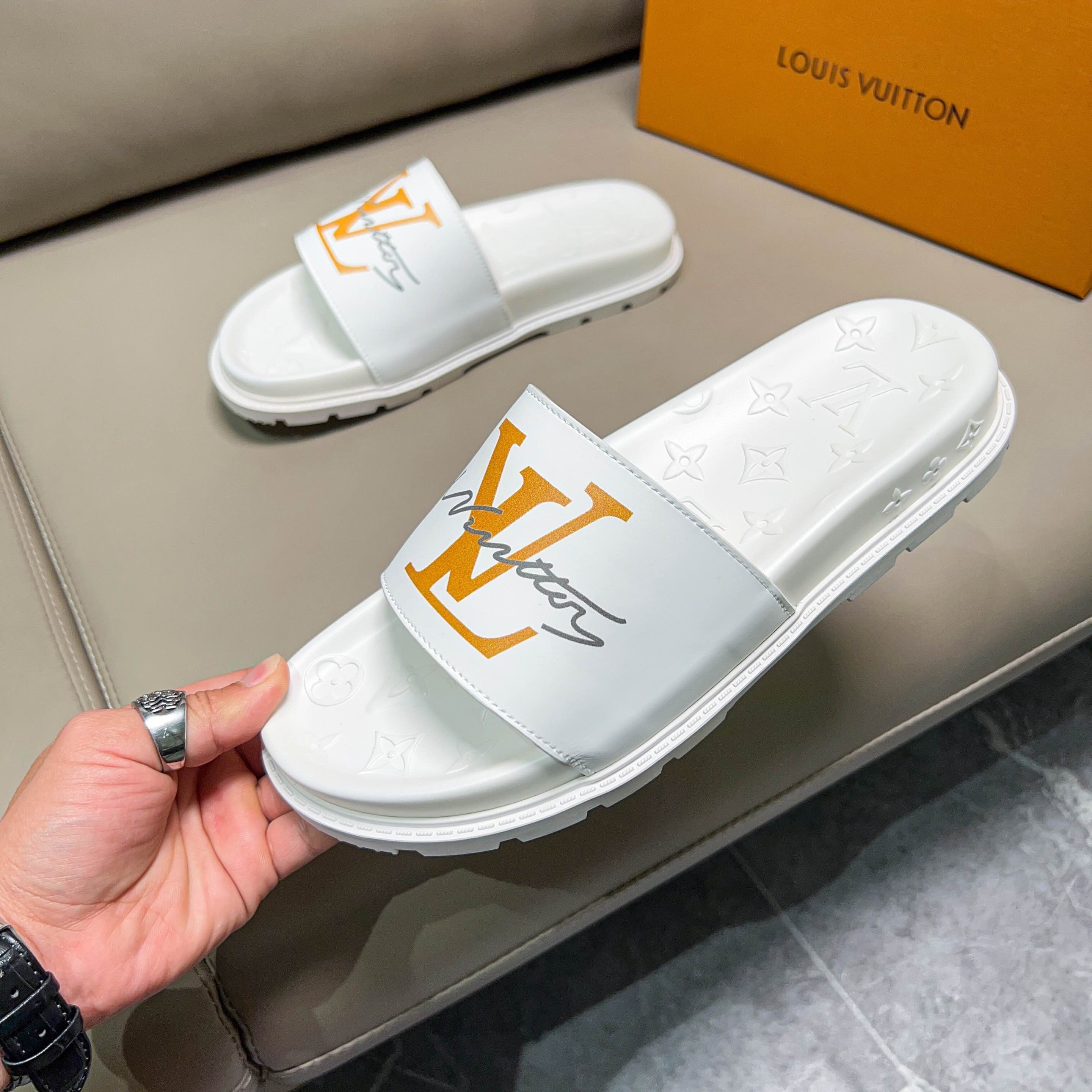 Men L*ouis V*uitton Top Slippers