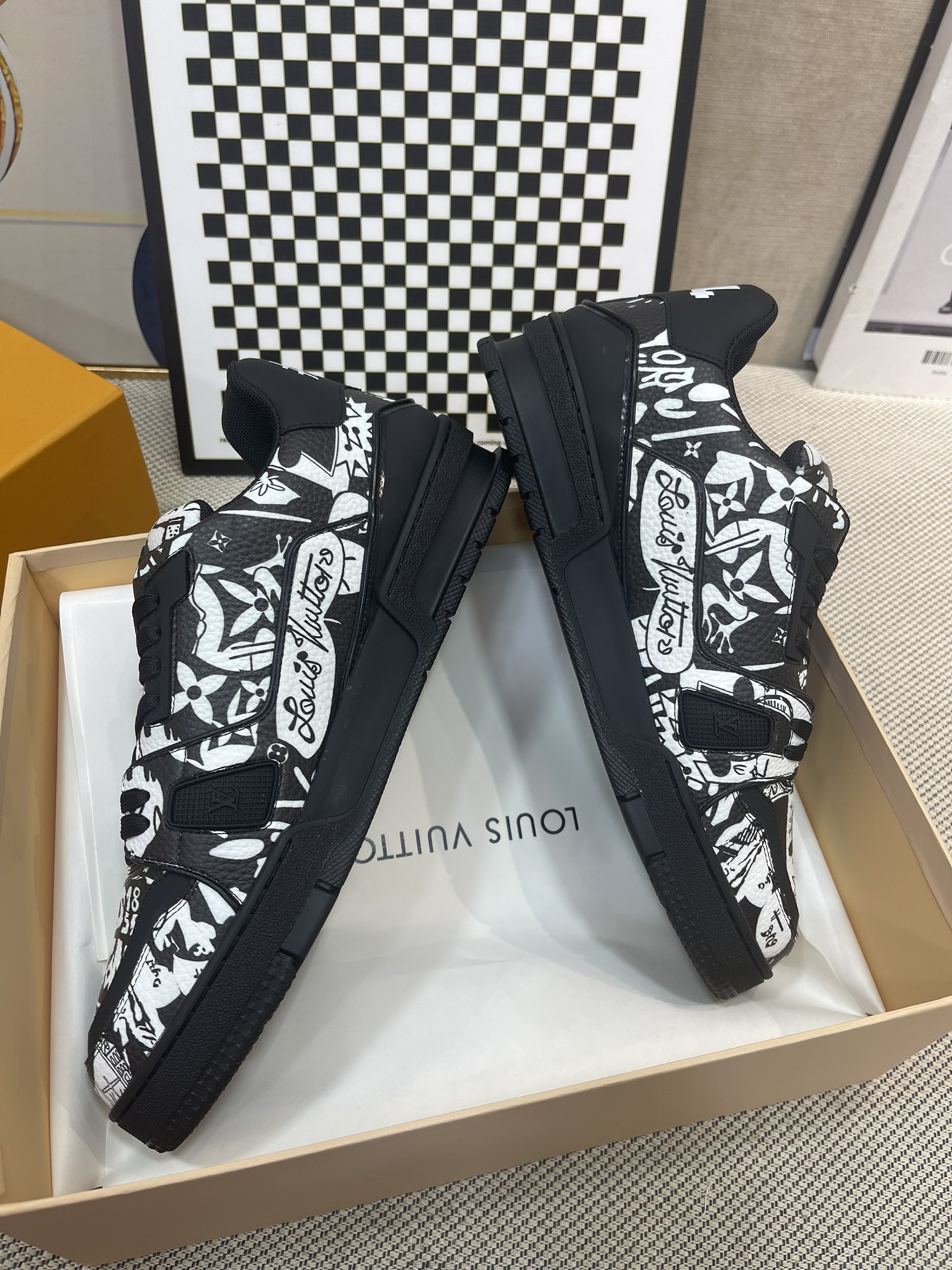 Men L*ouis V*uitton Top Sneaker Maikesneakers
