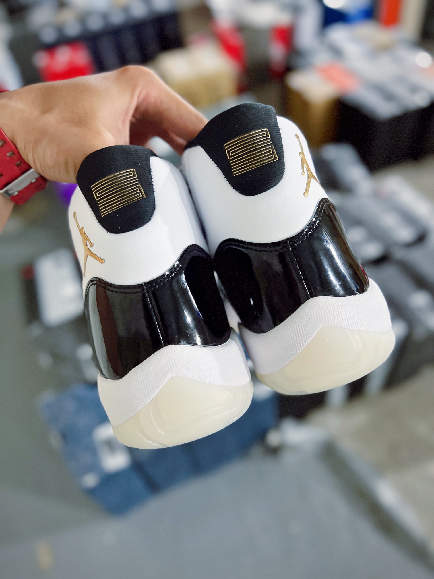 NIKE Air Jordan 11()
