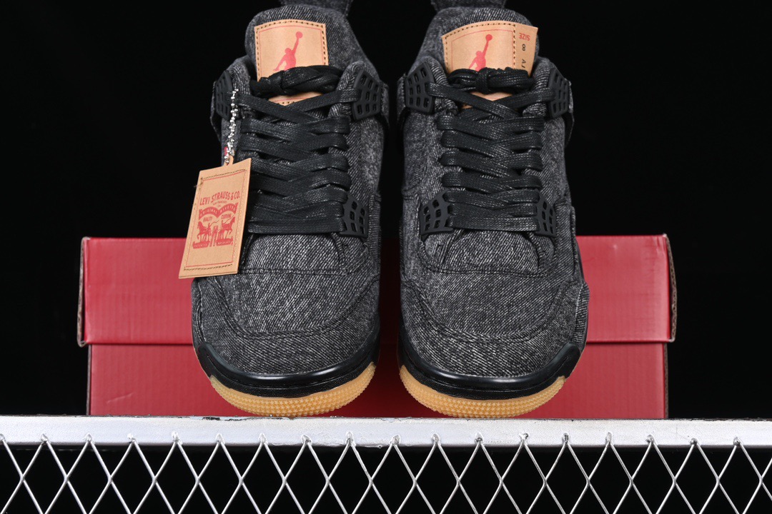 Nike Air Jordan 4 aj4
