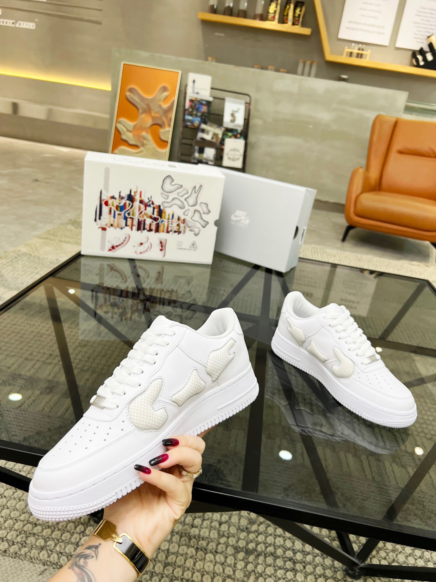 Nike Air Force 1