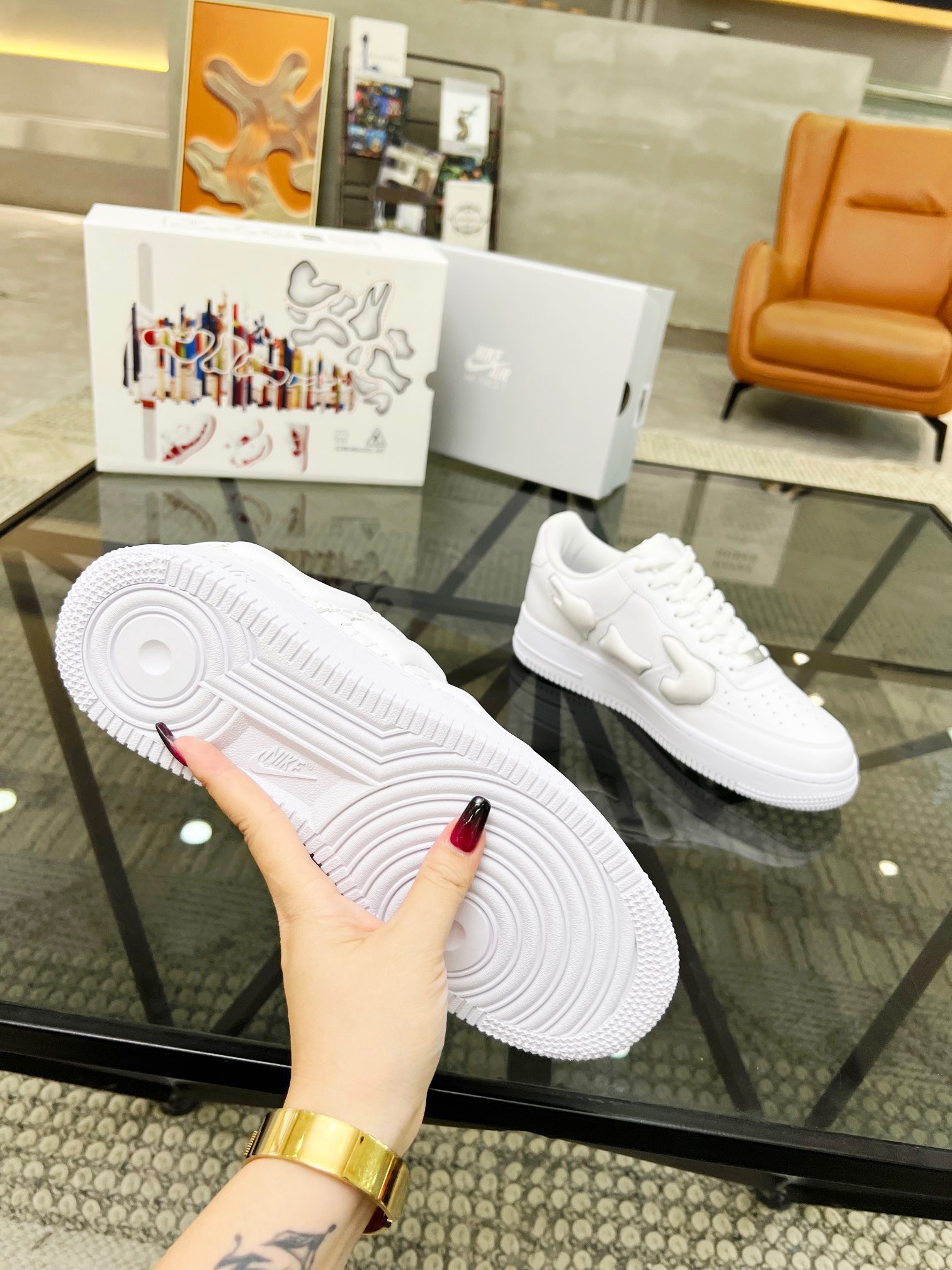 Nike Air Force 1