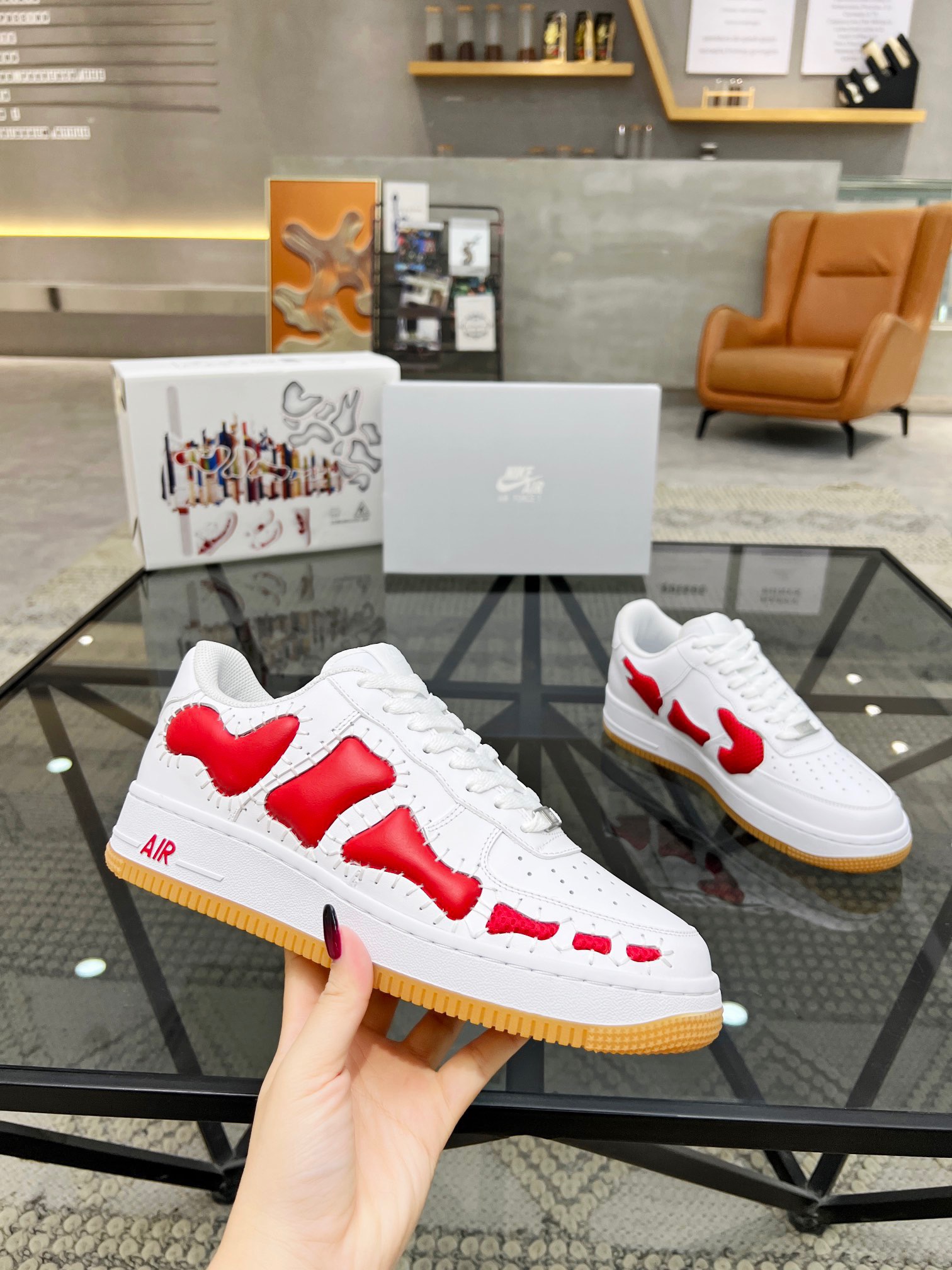 Nike Air Force 1