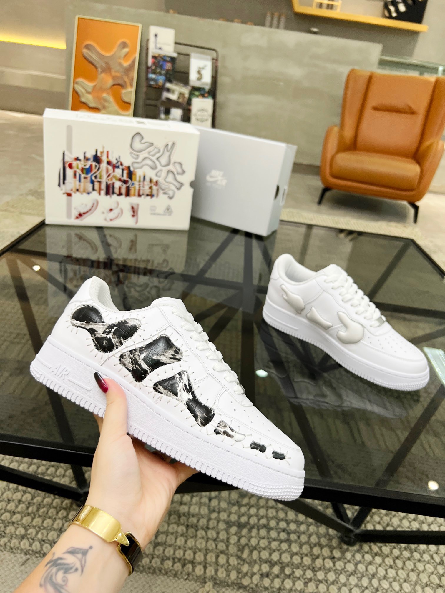 Nike Air Force 1