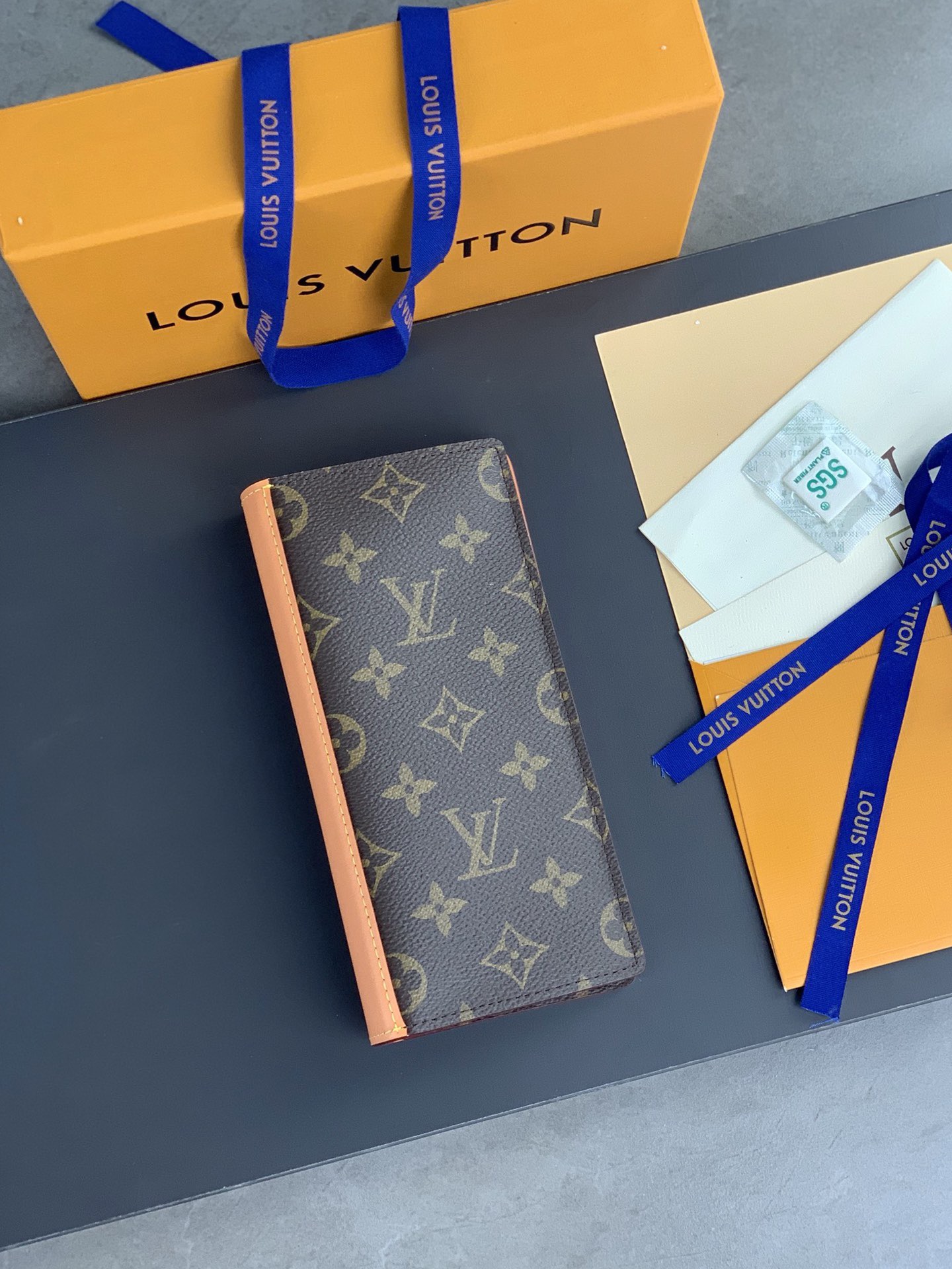 L*ouis V*uitton Top Bag