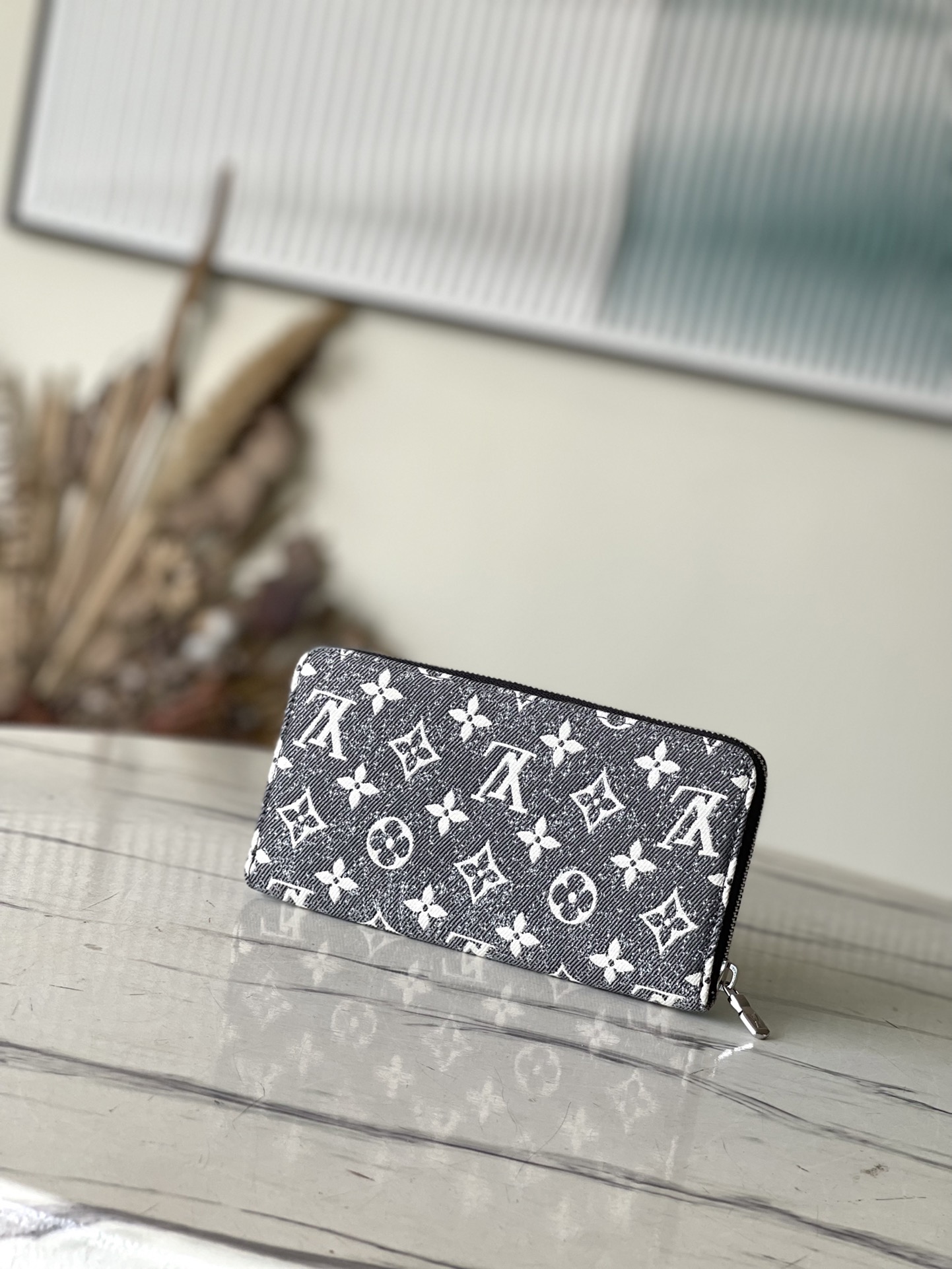L*ouis V*uitton Top Bag