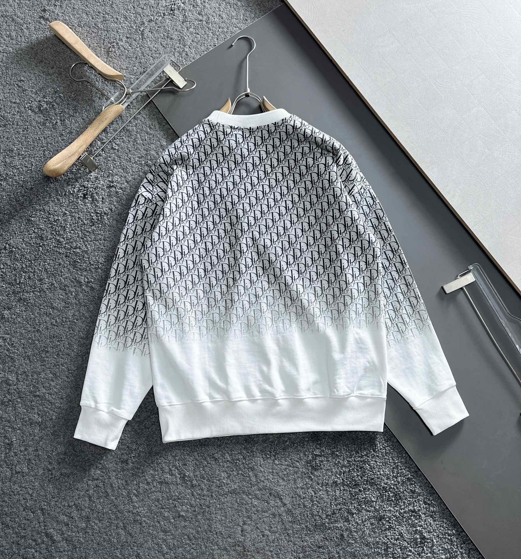 Men Sweater Top Quality ()