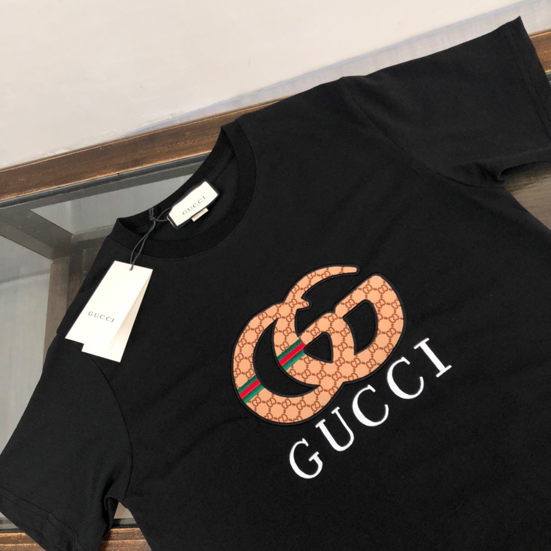 Men T-shirt Top Quality 2023