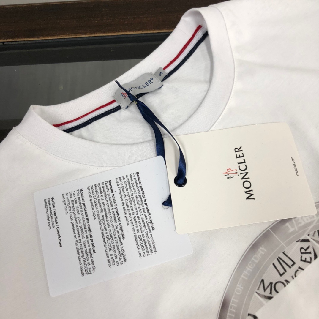 Men T-shirt Top Quality 2023