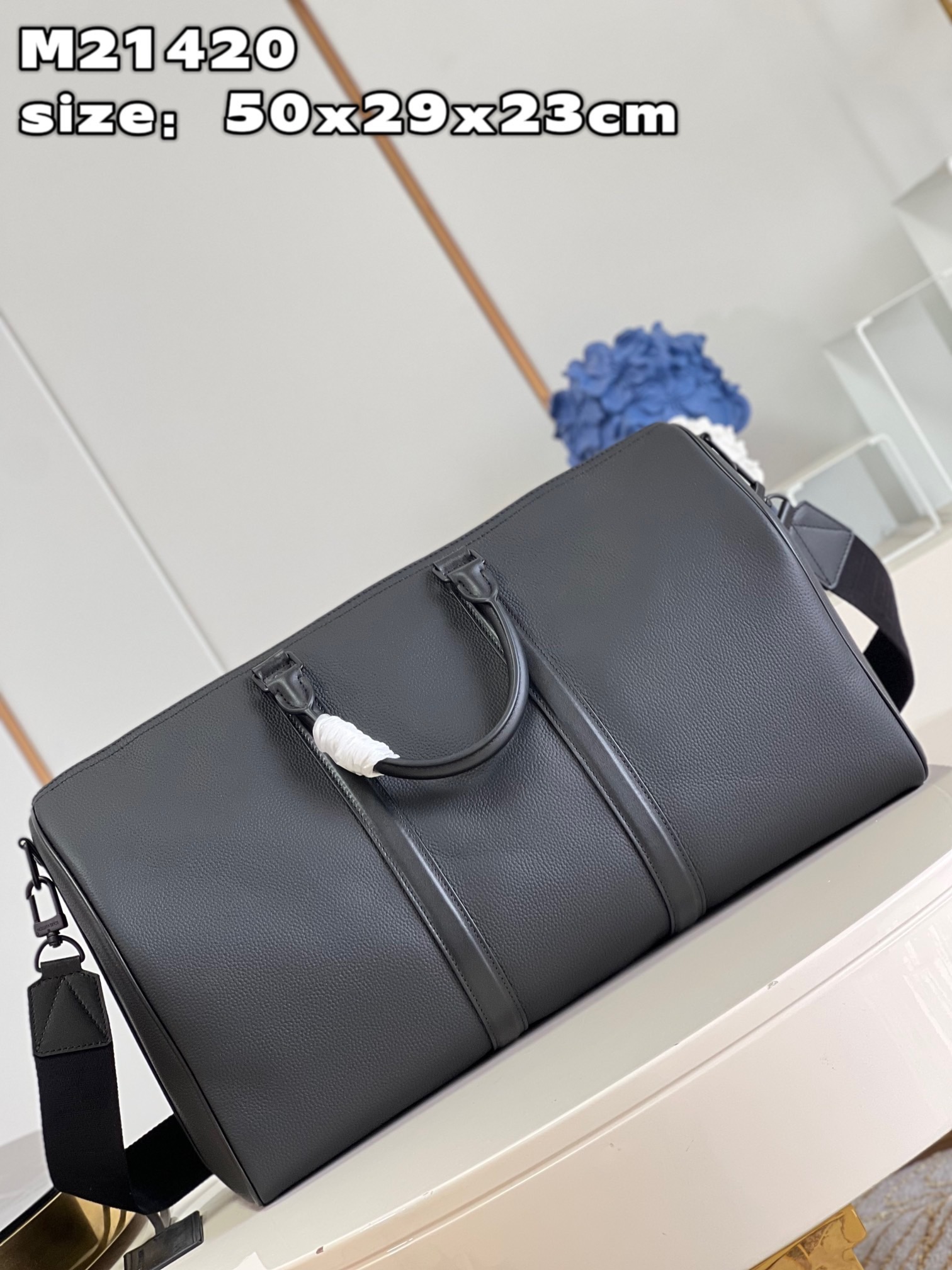 L*ouis V*uitton Top Bag
