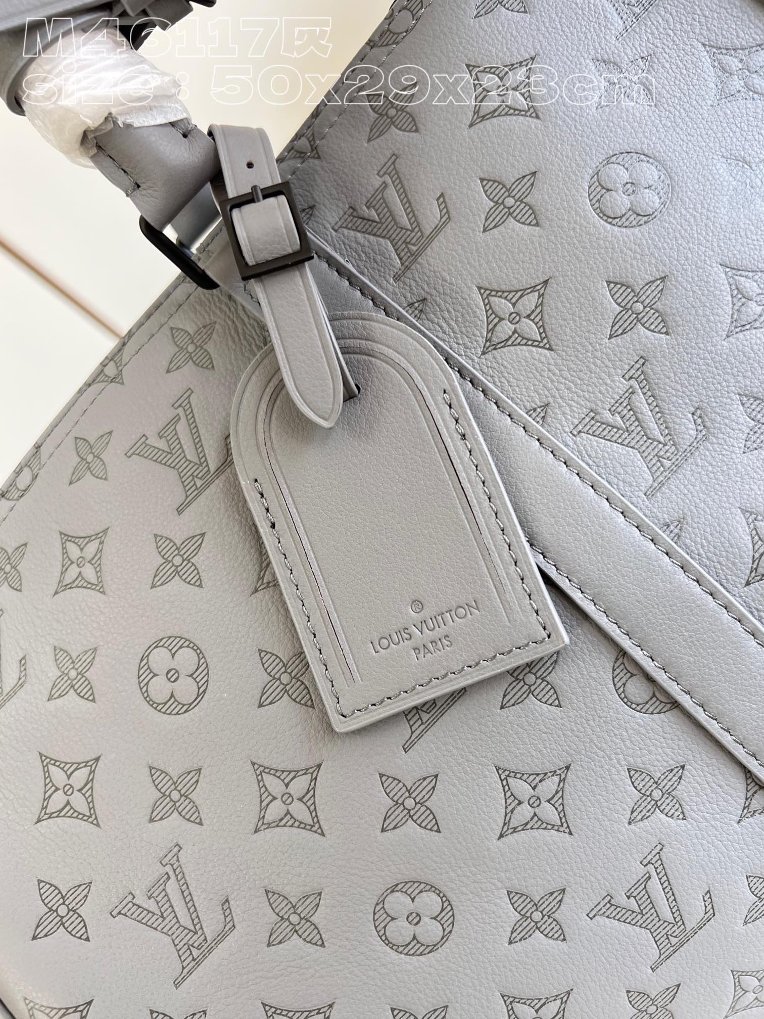 L*ouis V*uitton Top Bag