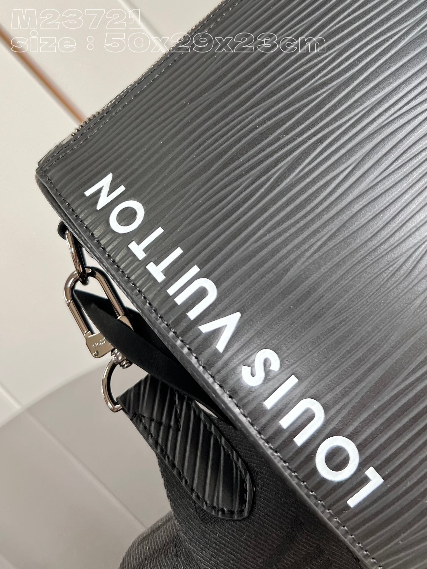 L*ouis V*uitton Top Bag