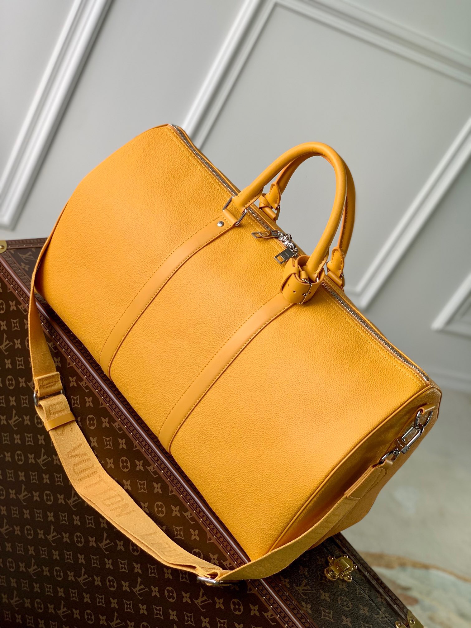 L*ouis V*uitton Top Bag