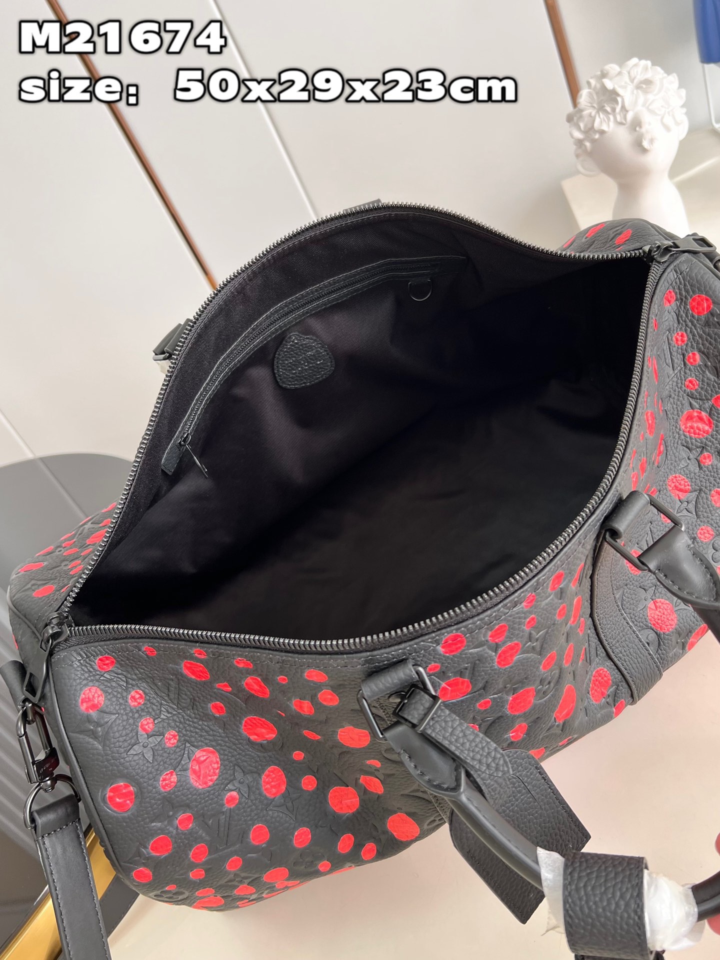 L*ouis V*uitton Top Bag