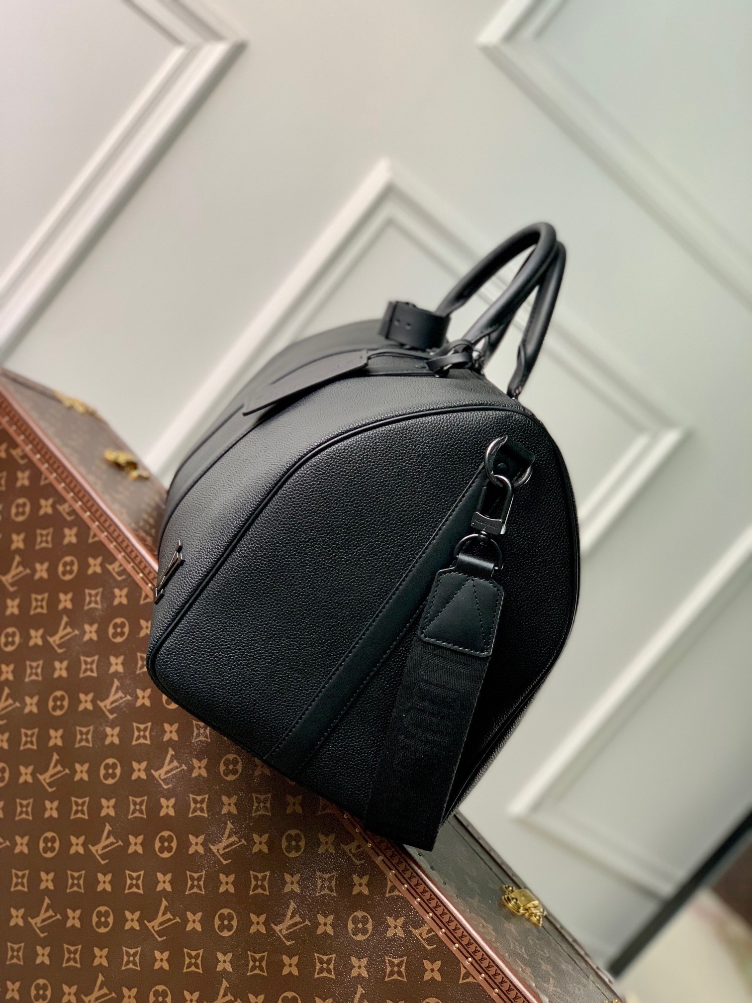 L*ouis V*uitton Top Bag