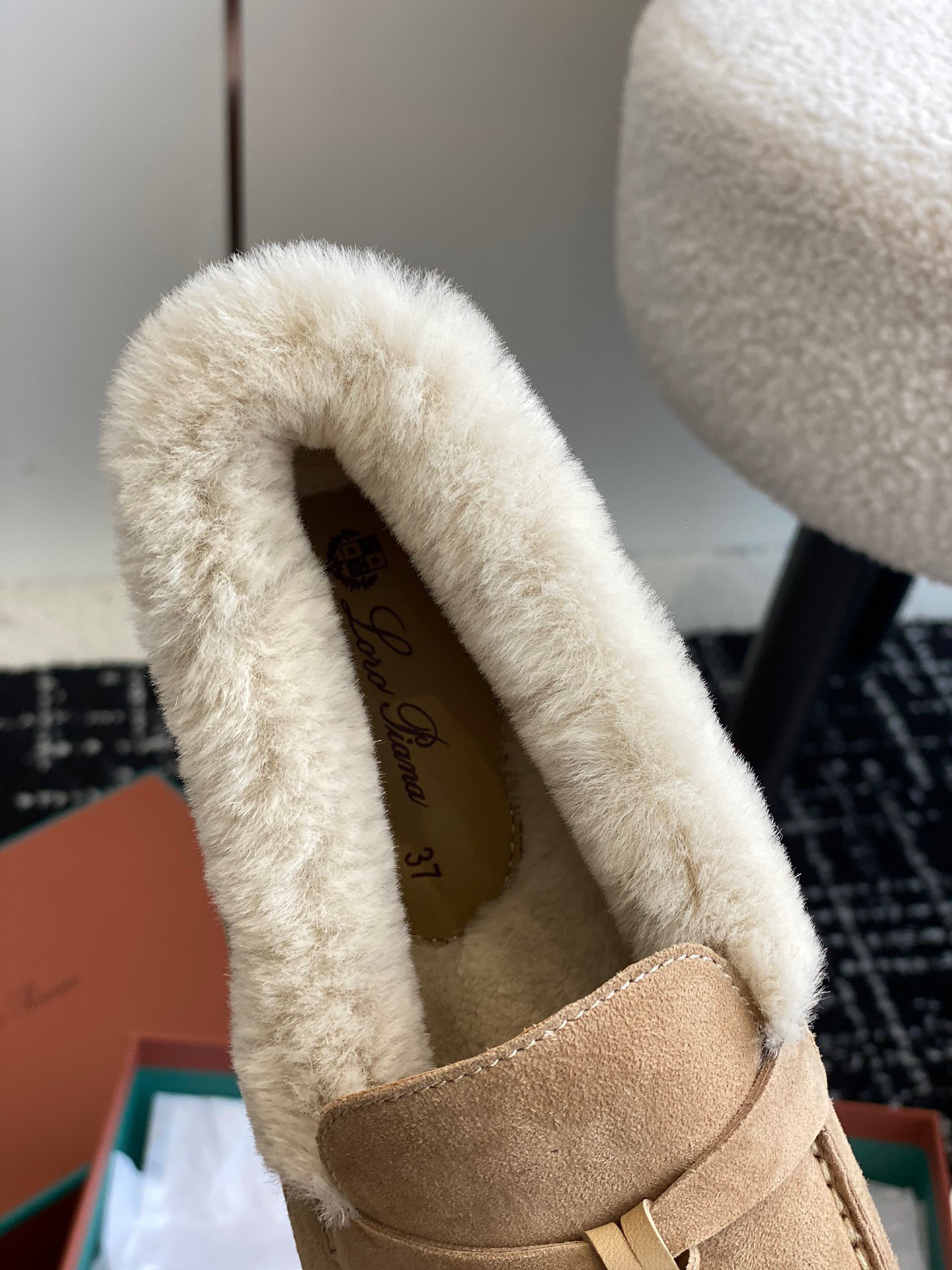 Women L*oro P*iana Top Loafer ()