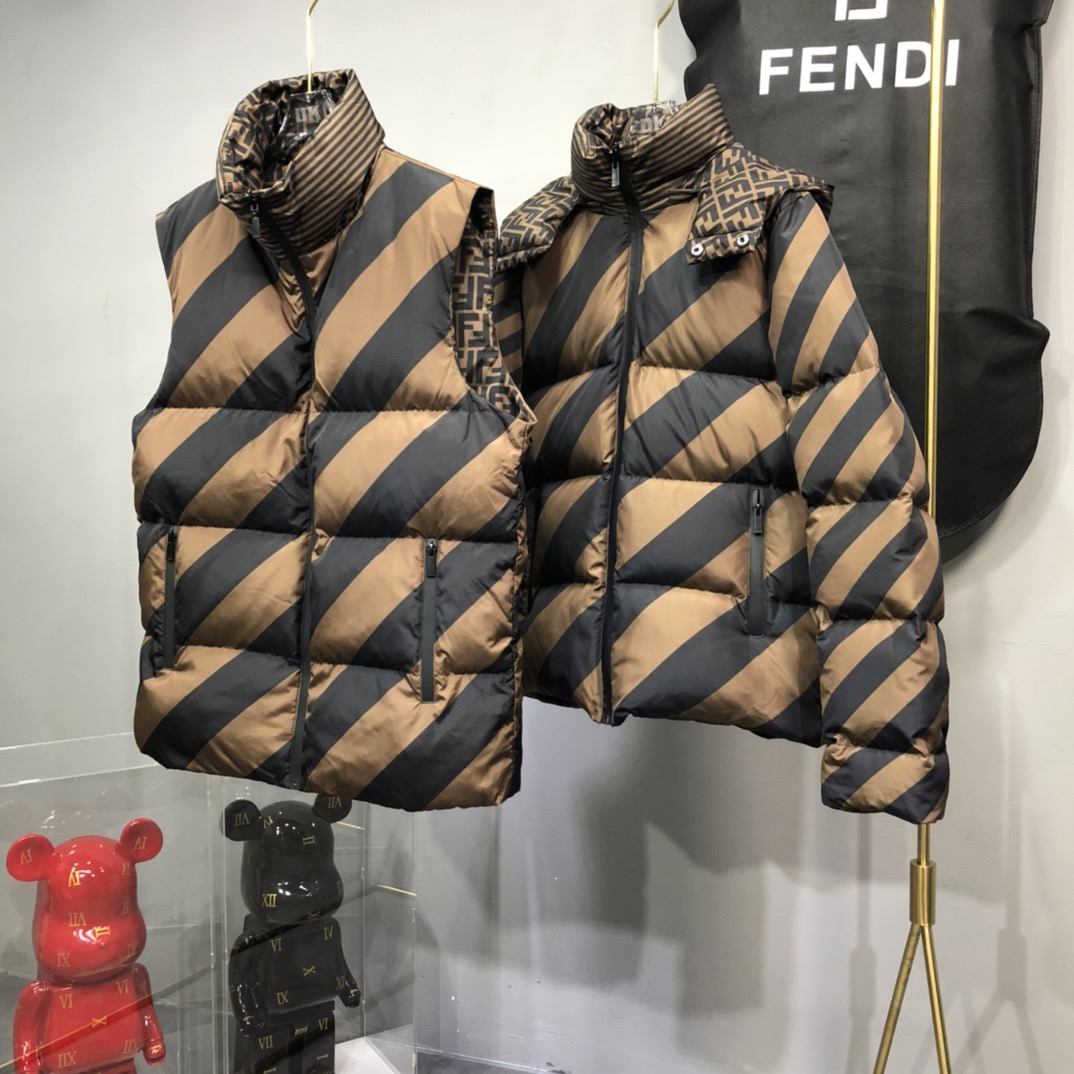 Down vest Men Top Quality
