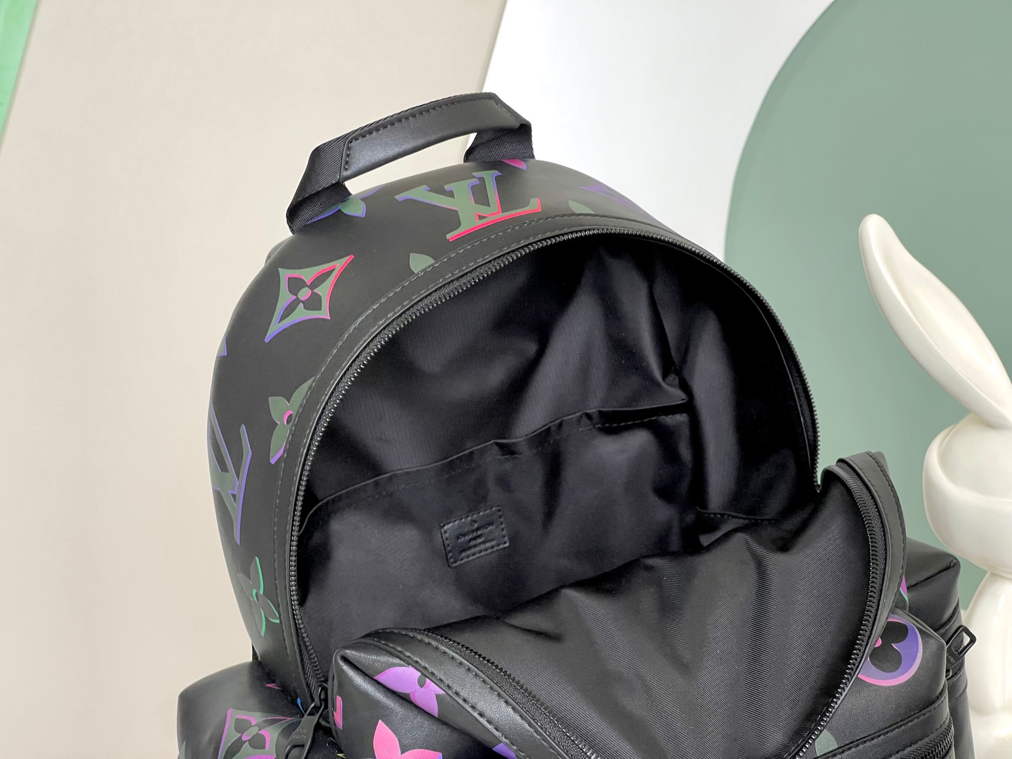 L*ouis V*uitton Top Bag