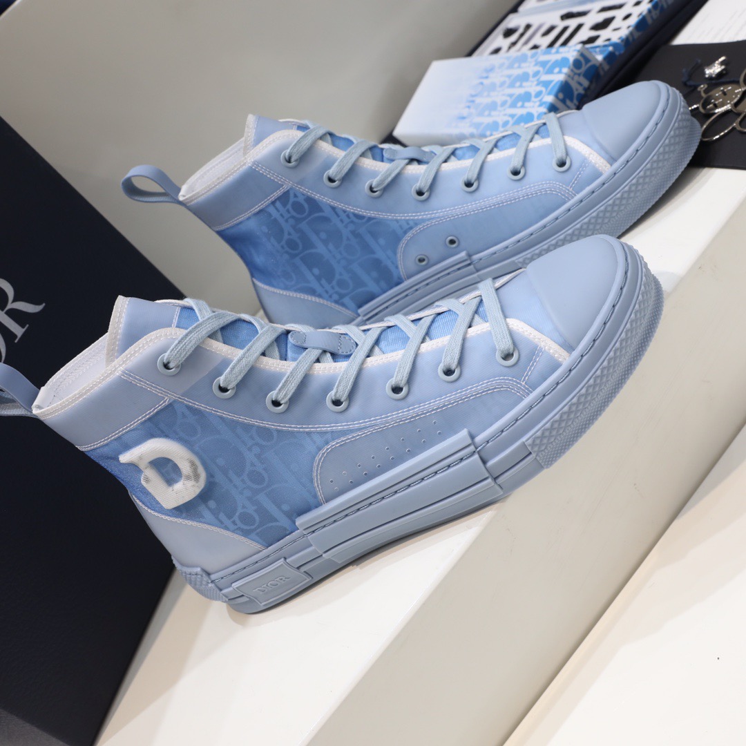 D*ior Sneaker