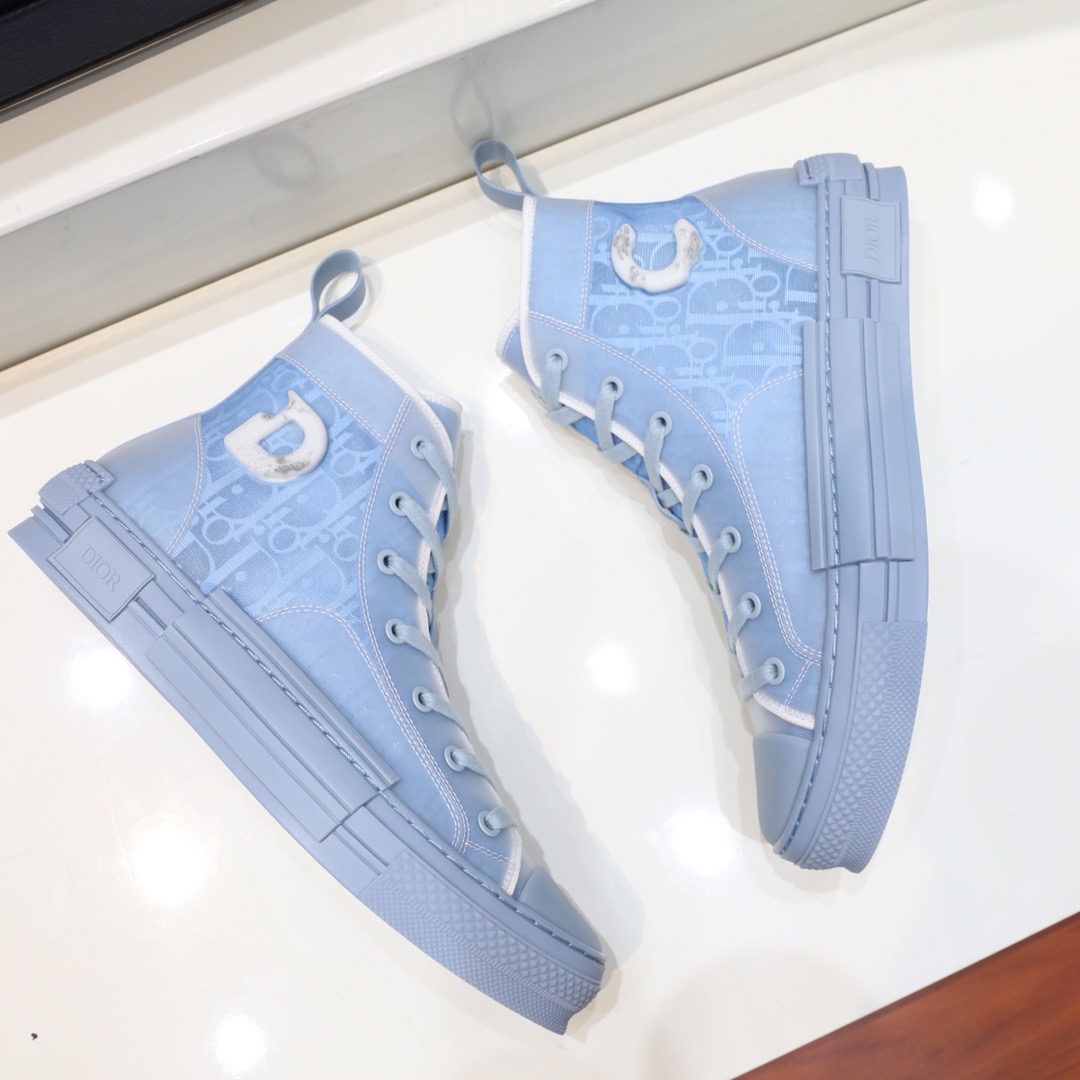 D*ior Sneaker